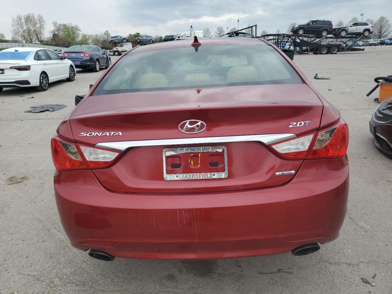 2011 HYUNDAI SONATA