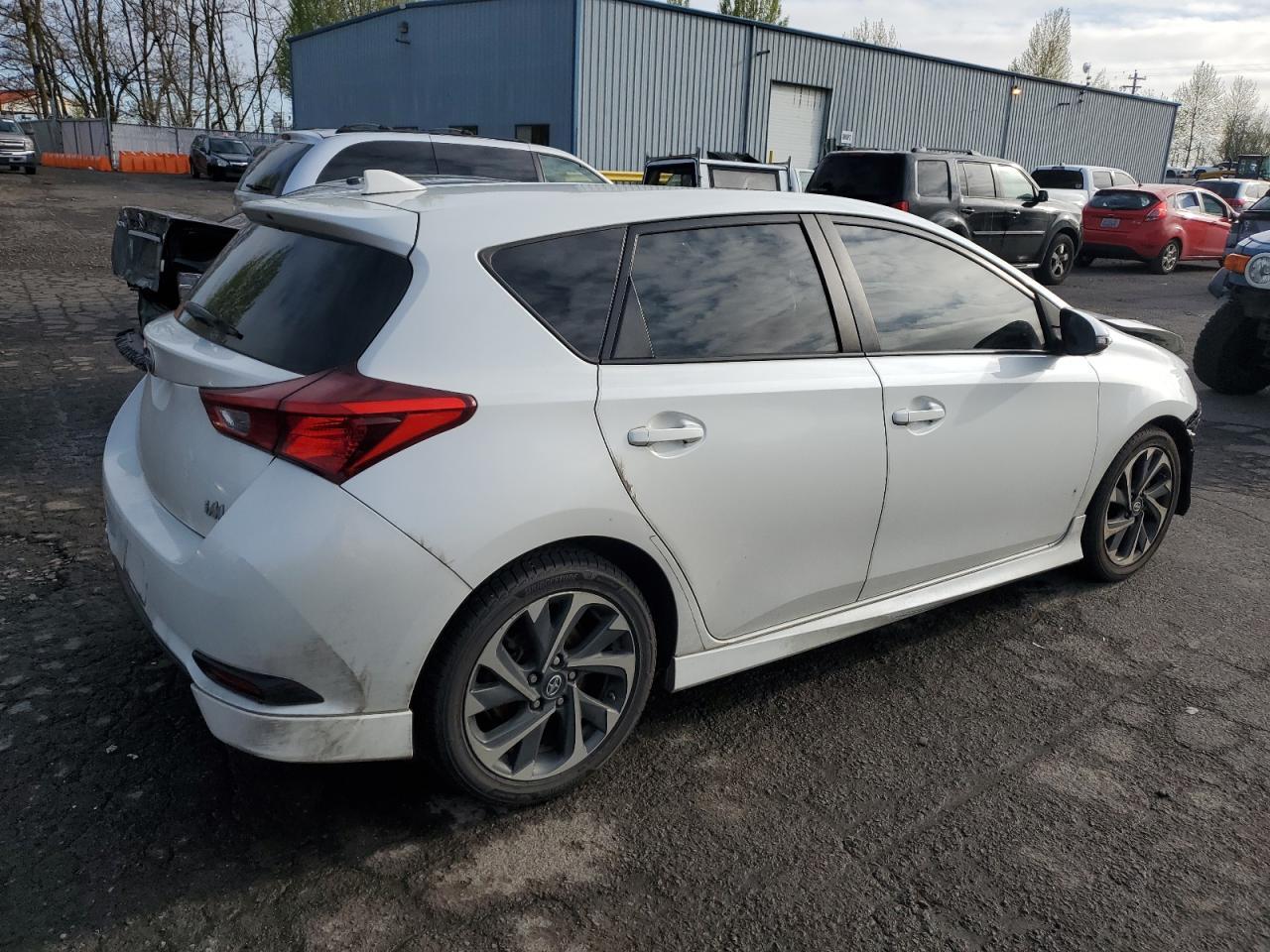 2016 TOYOTA SCION