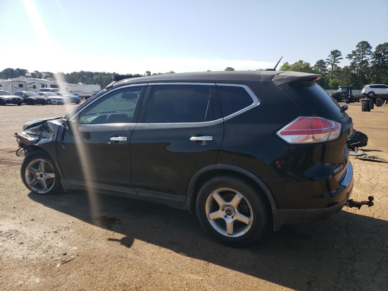 2015 NISSAN ROGUE