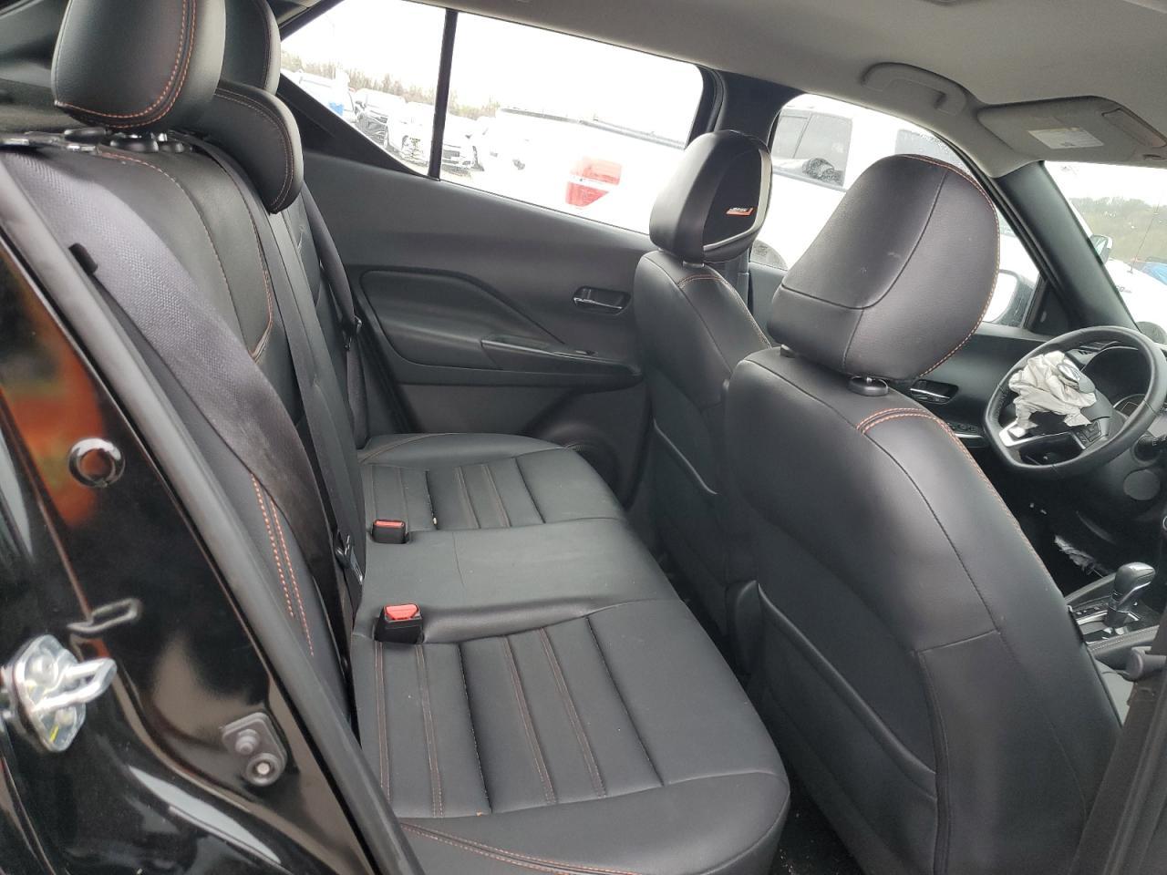 2019 NISSAN KICKS
