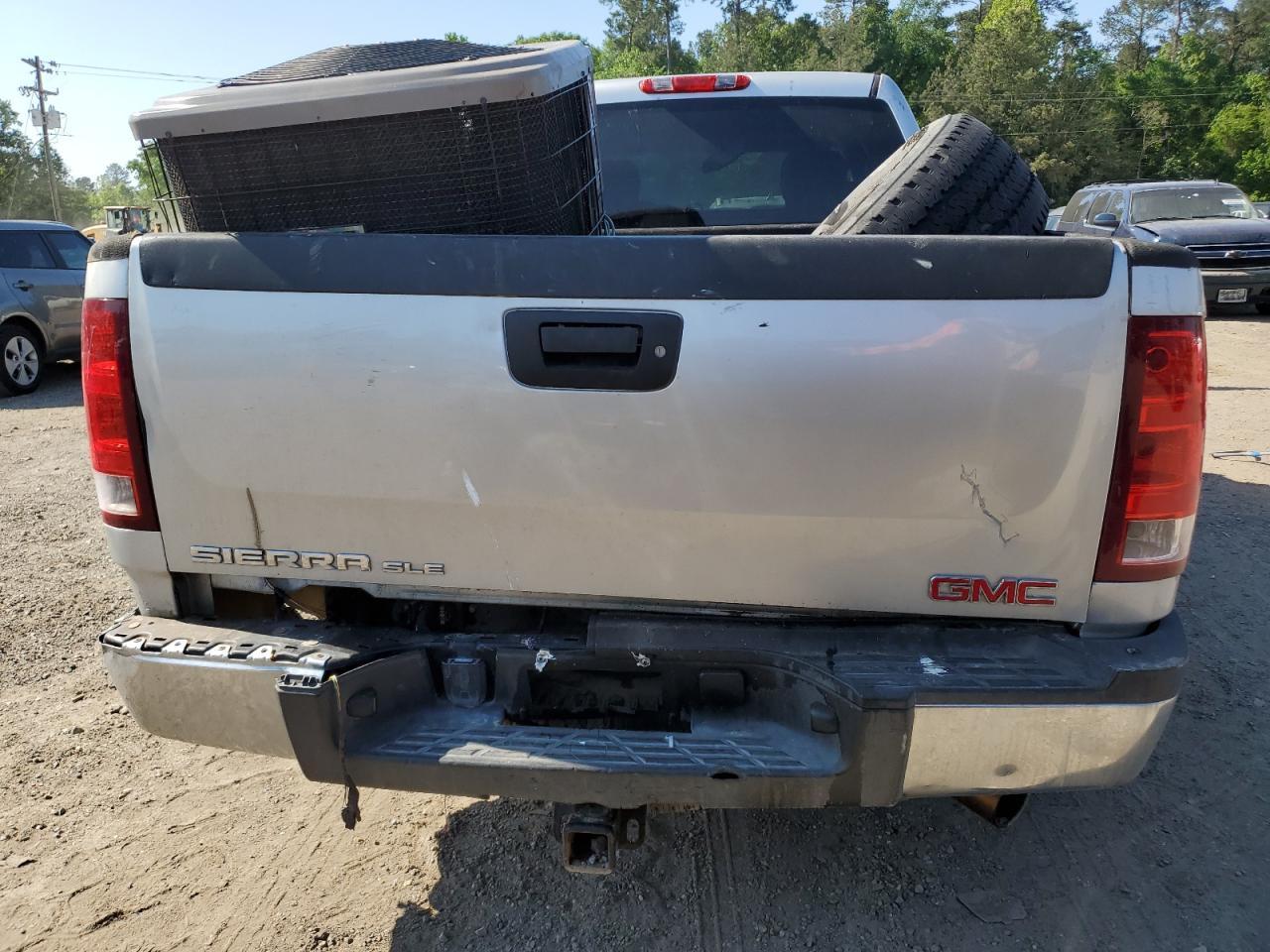 2010 GMC Sierra