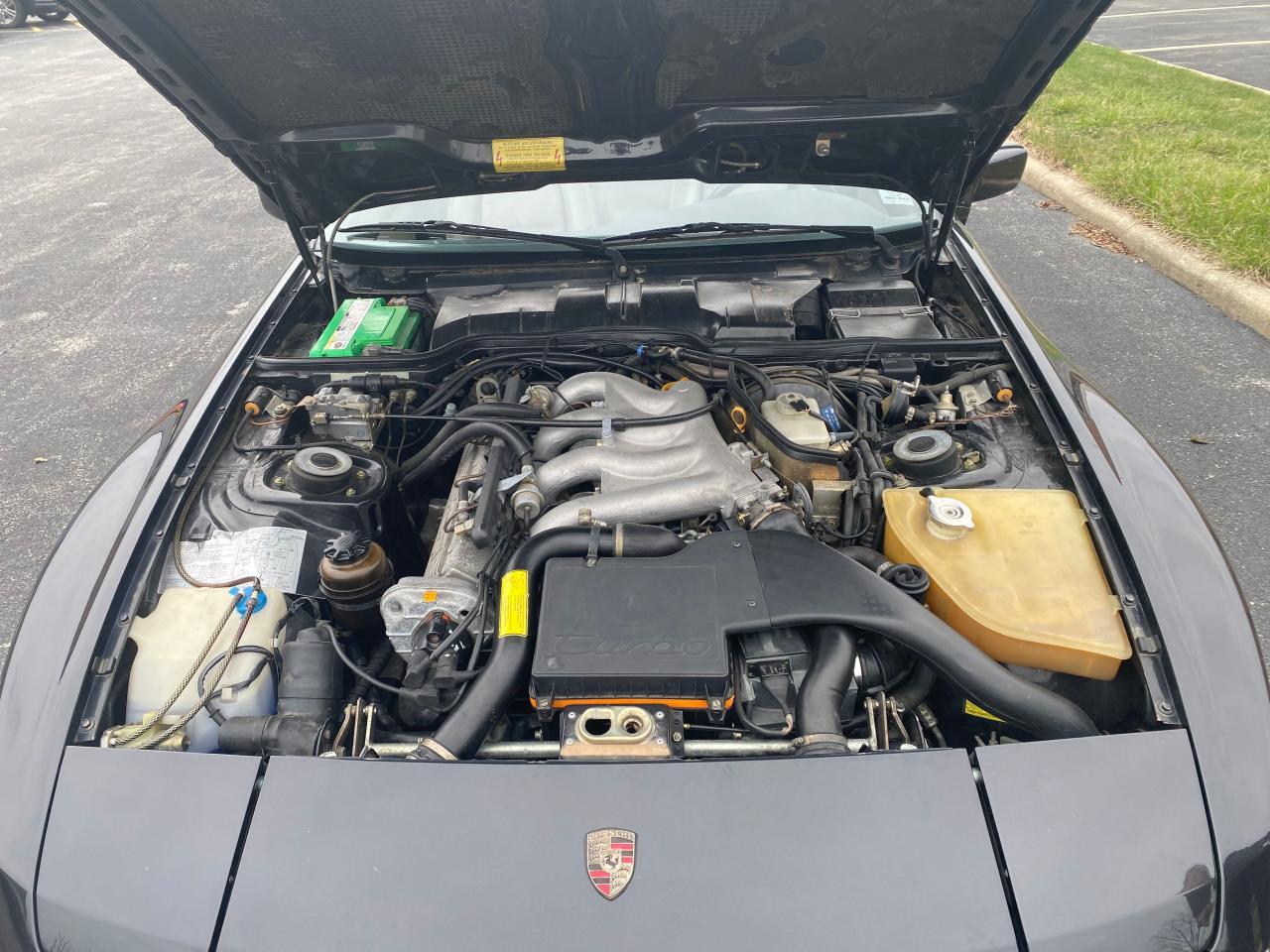 1987 PORSCHE 944