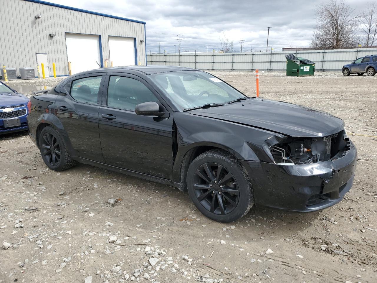 2014 DODGE Avenger