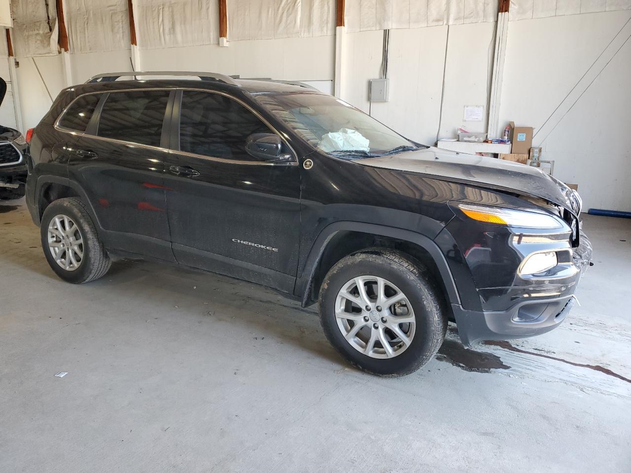 2018 JEEP CHEROKEE