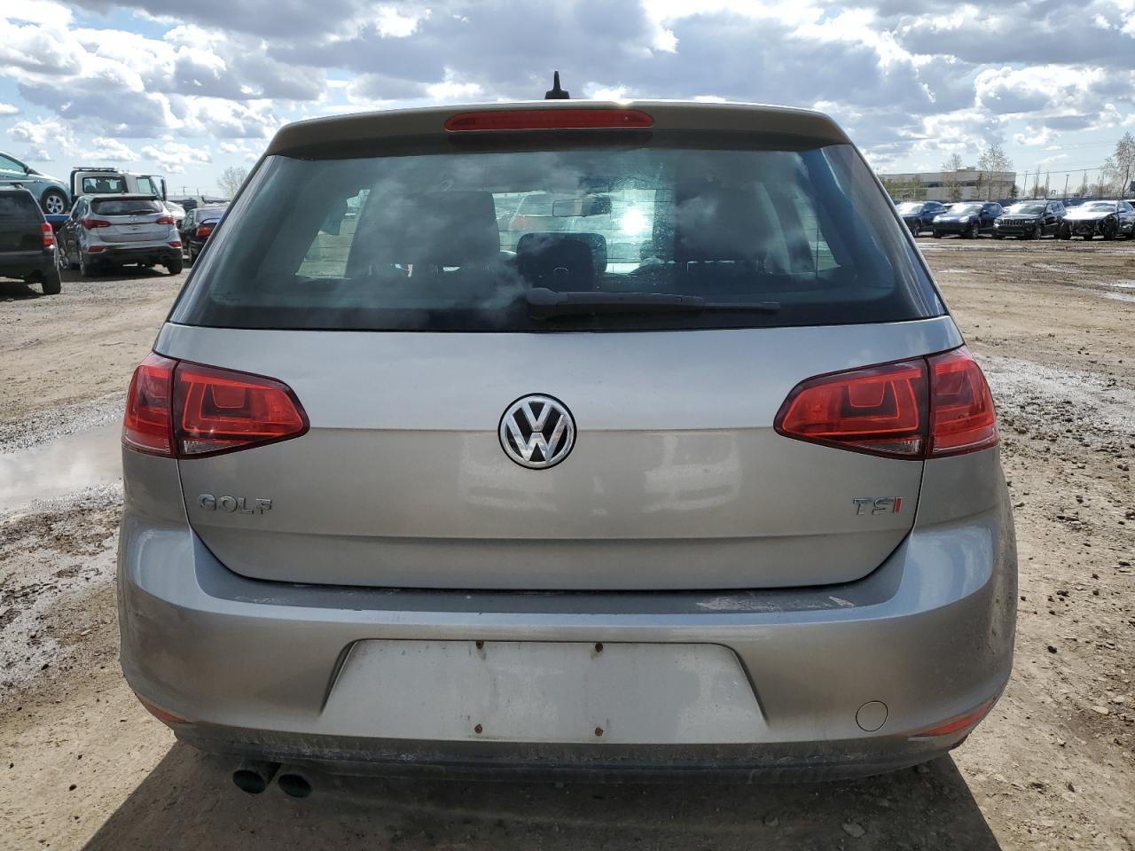 2016 VOLKSWAGEN GOLF