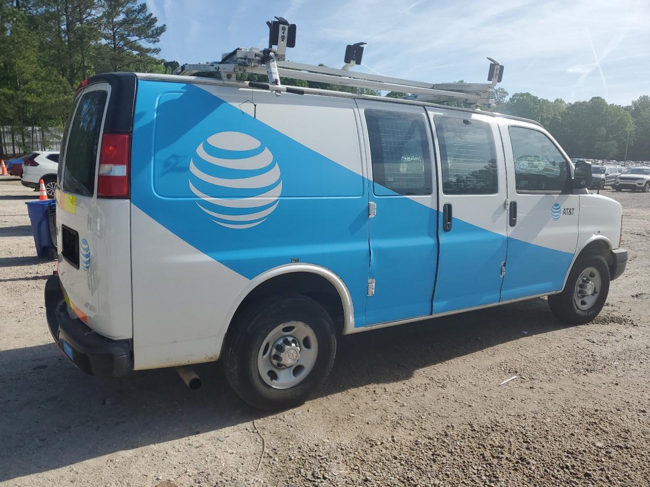 2017 CHEVROLET EXPRESS 2500