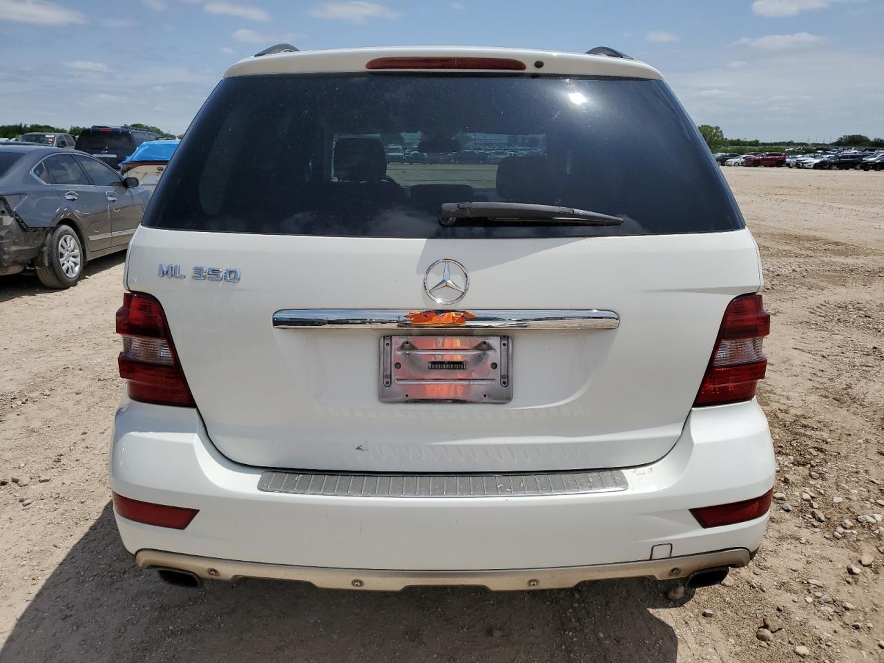 2011 MERCEDES-BENZ ML-Class