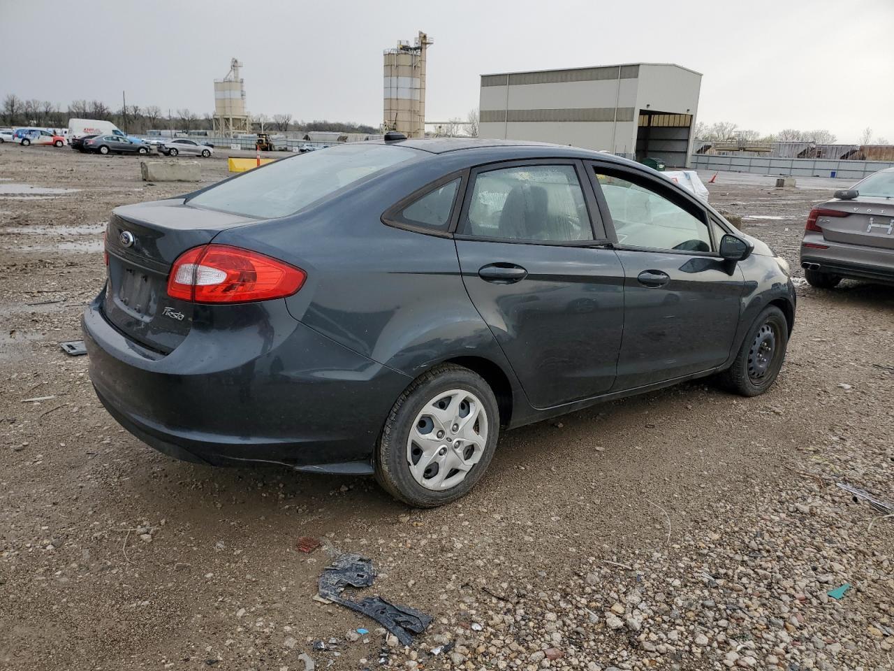 2011 FORD Fiesta
