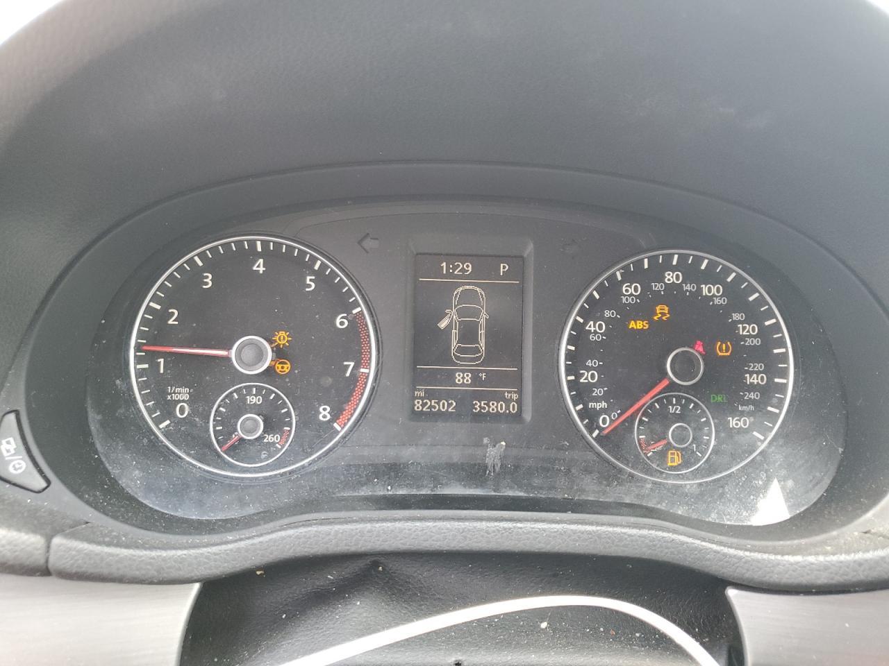 2015 VOLKSWAGEN Passat
