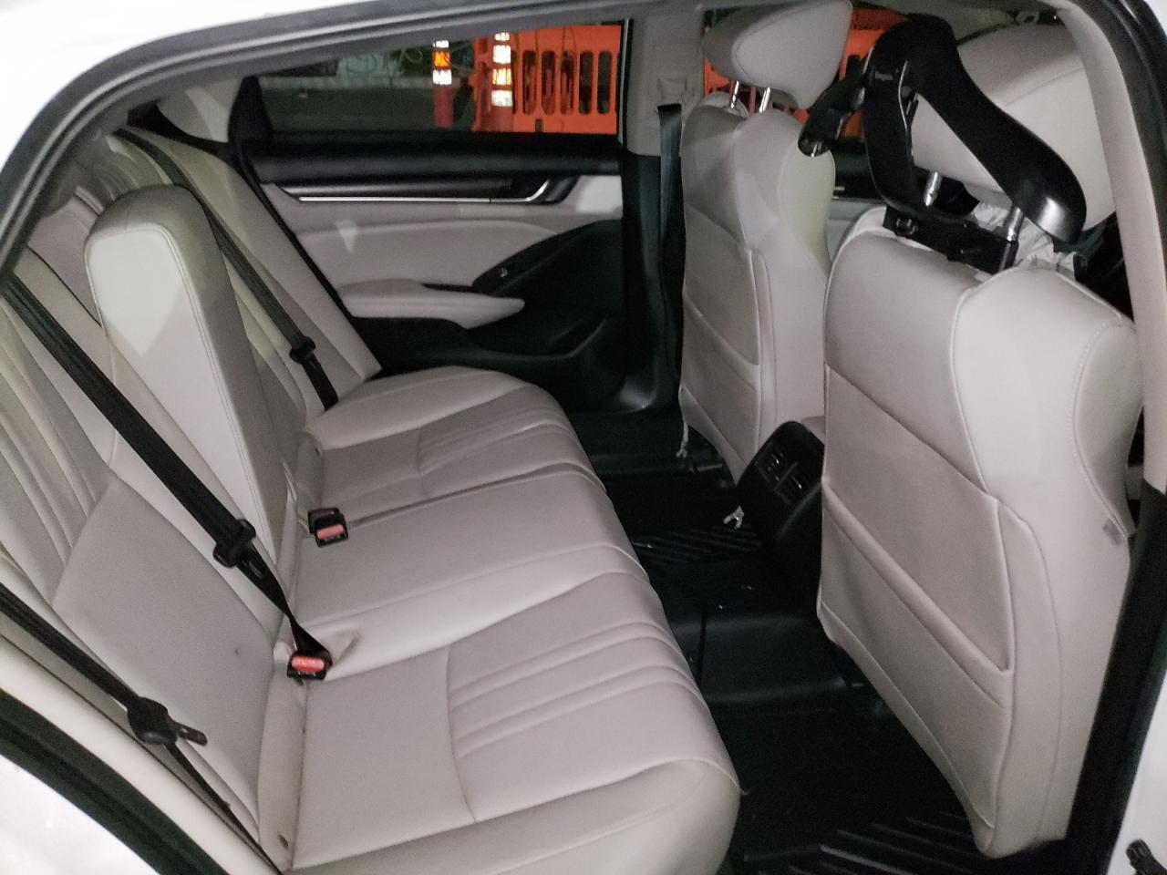 2019 HONDA ACCORD