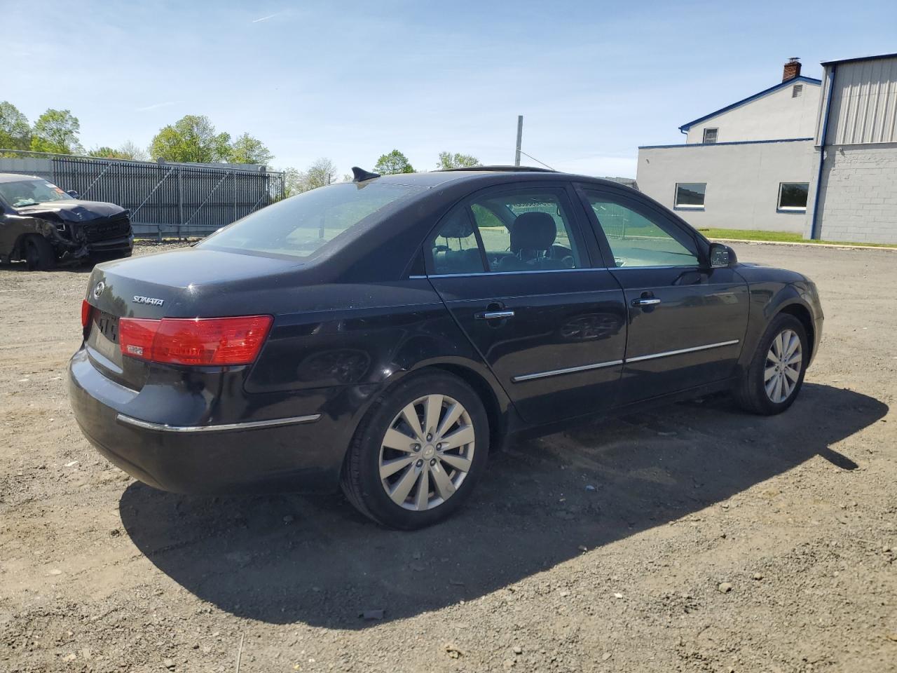 2010 HYUNDAI SONATA