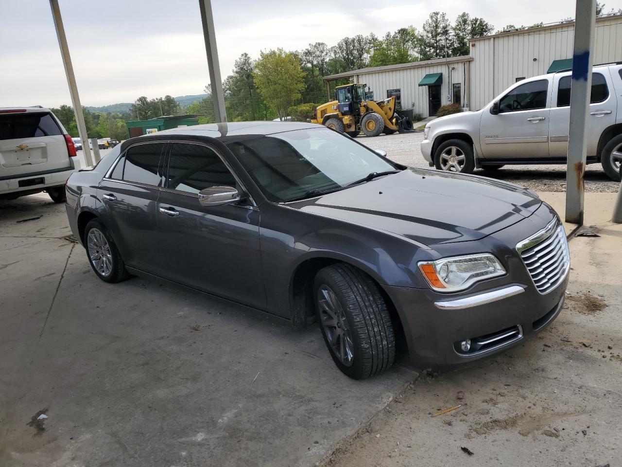 2013 CHRYSLER 300