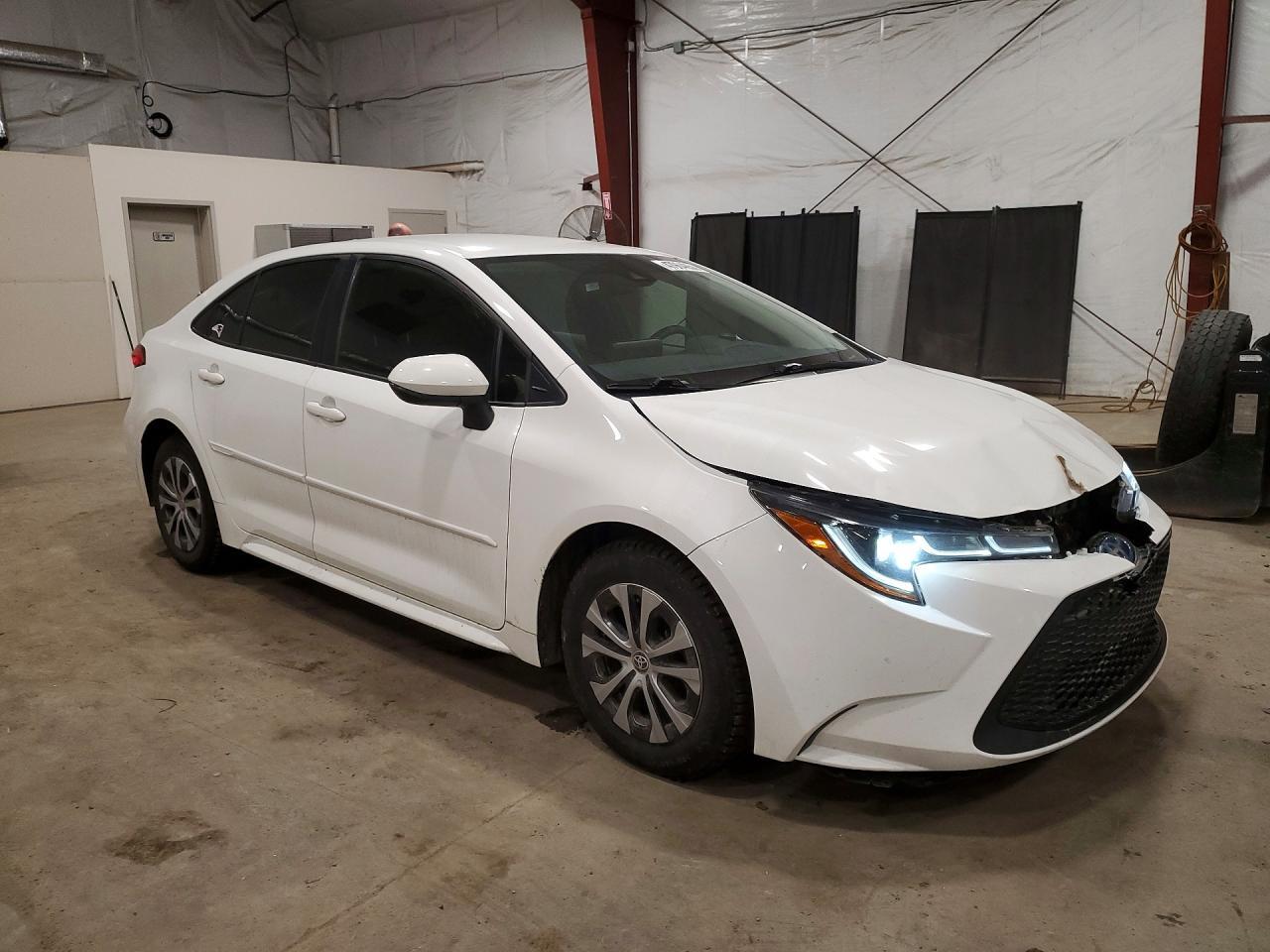 2022 TOYOTA COROLLA