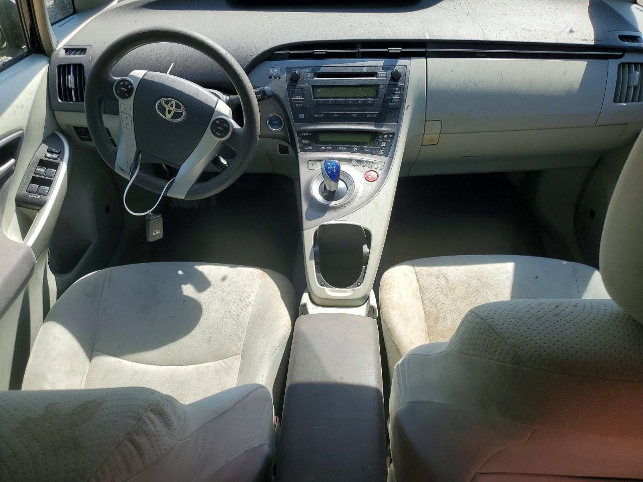 2011 TOYOTA PRIUS