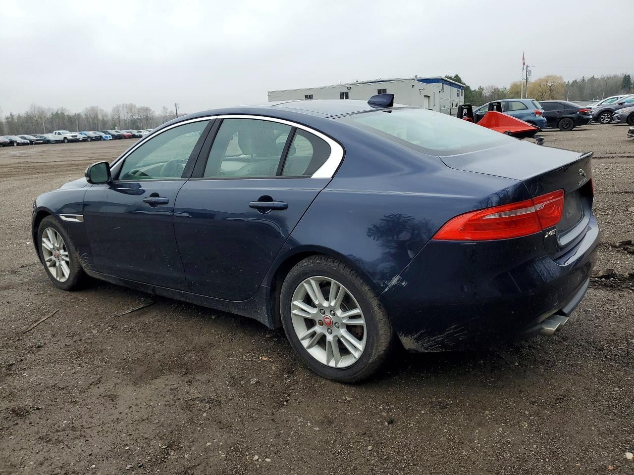 2017 JAGUAR XE