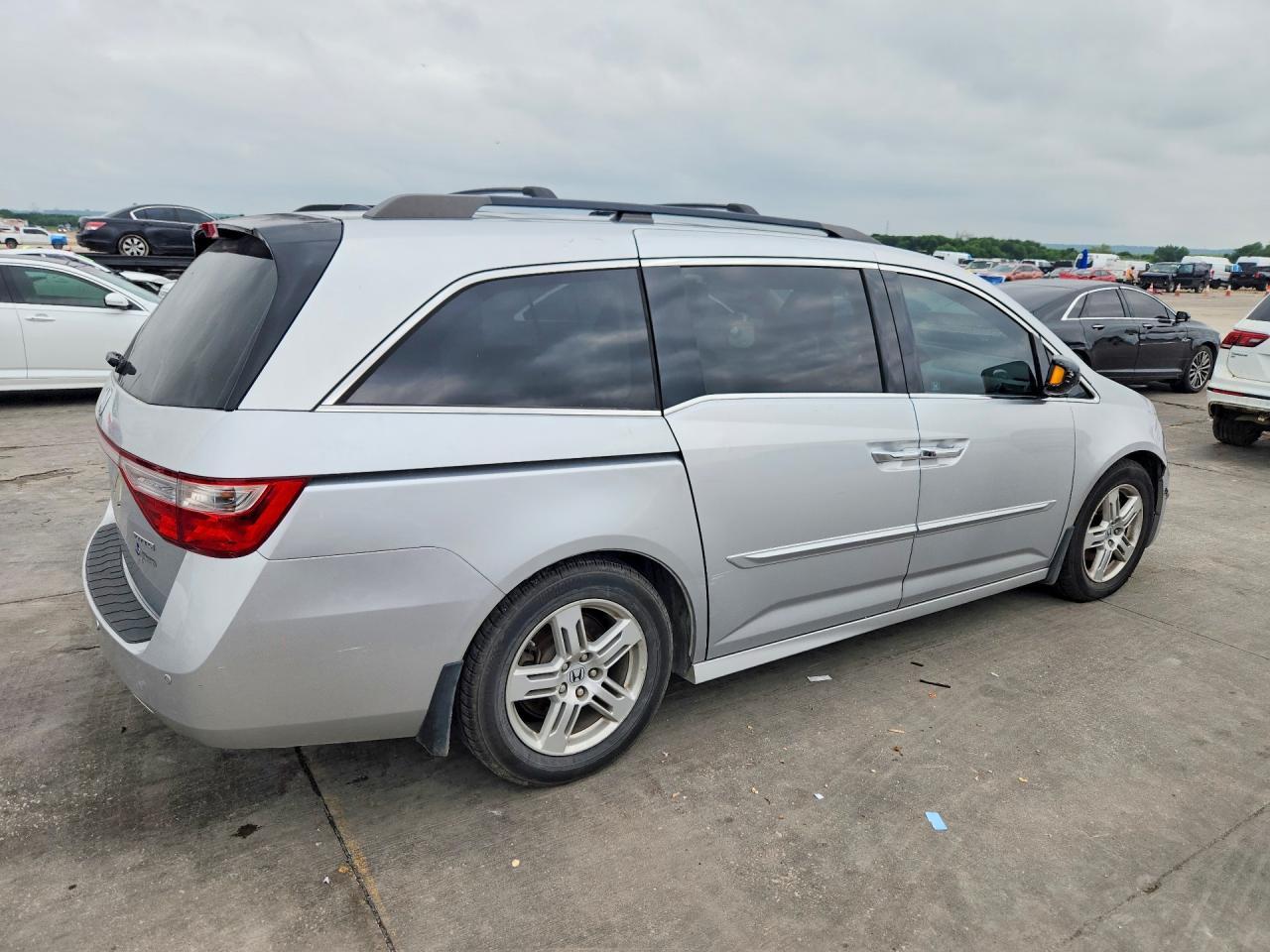 2011 HONDA ODYSSEY