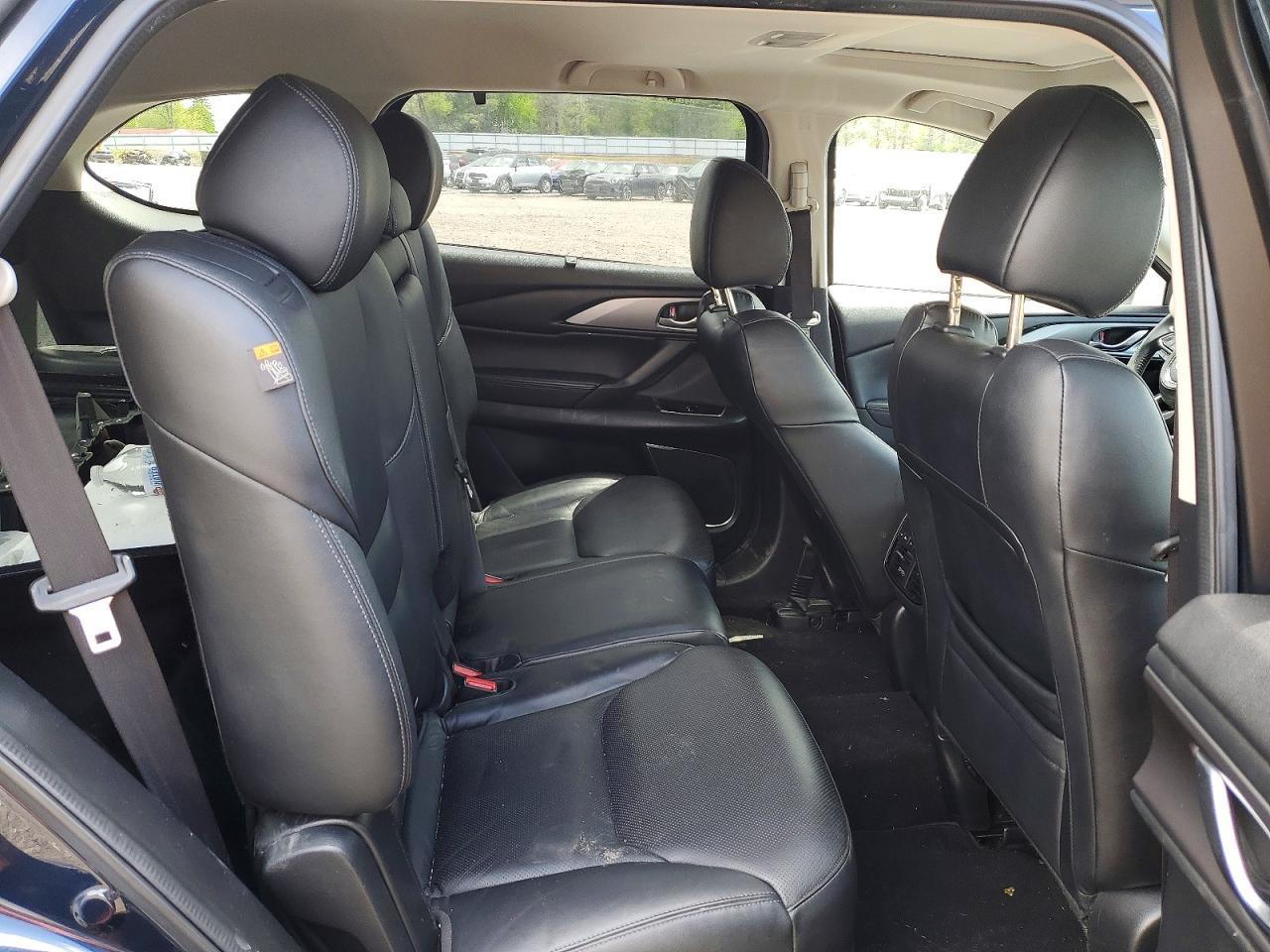 2016 MAZDA CX-9
