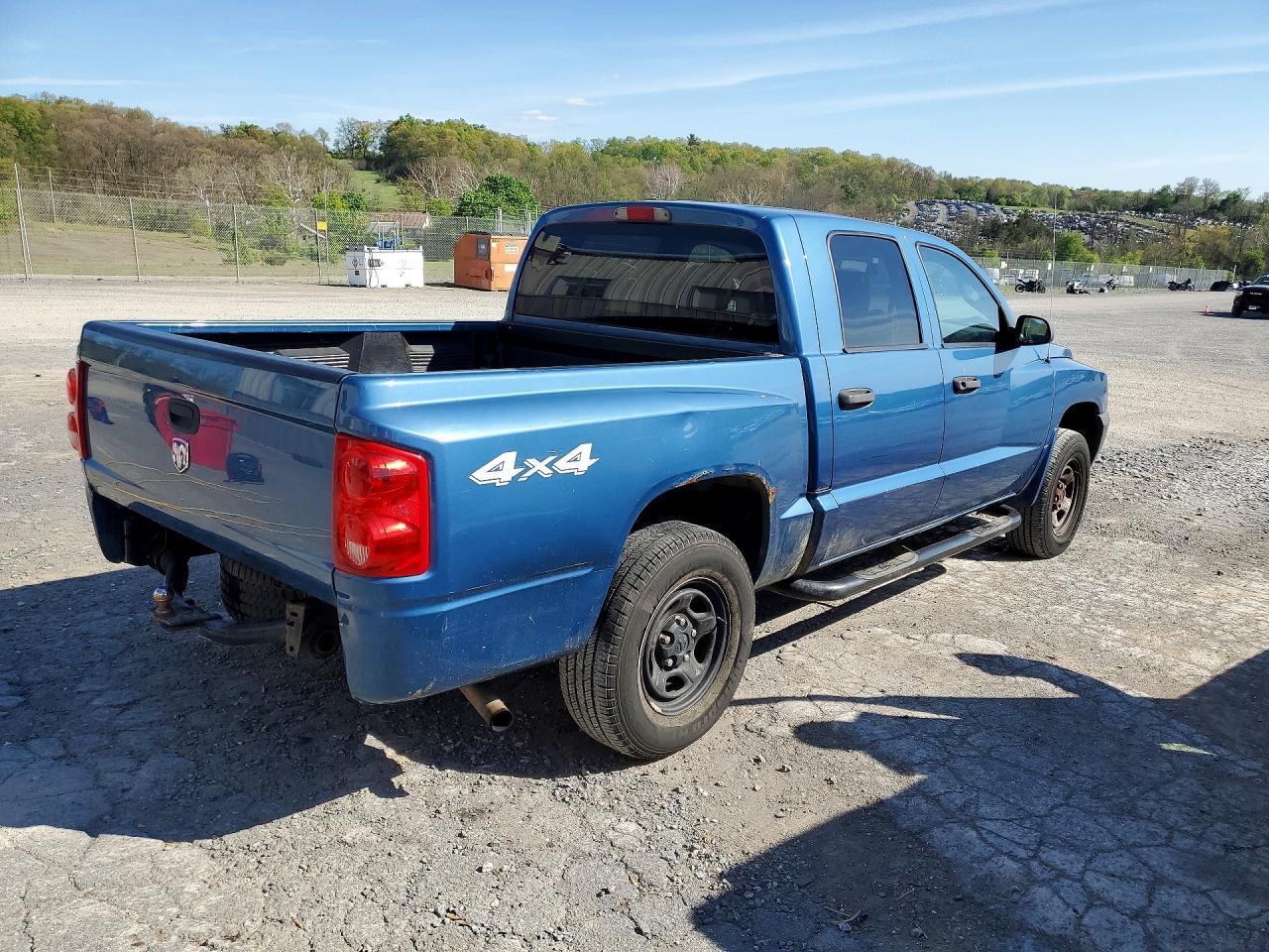 2006 DODGE Dakota