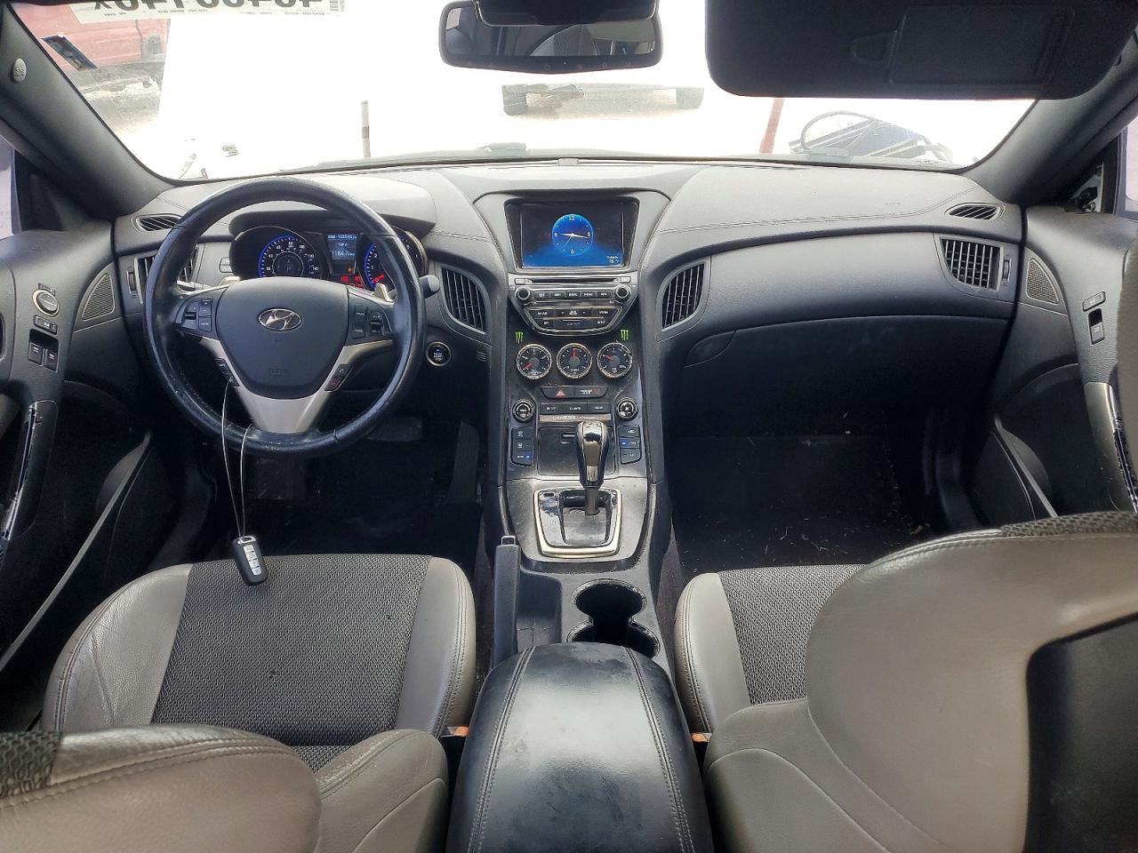 2014 HYUNDAI GENESIS