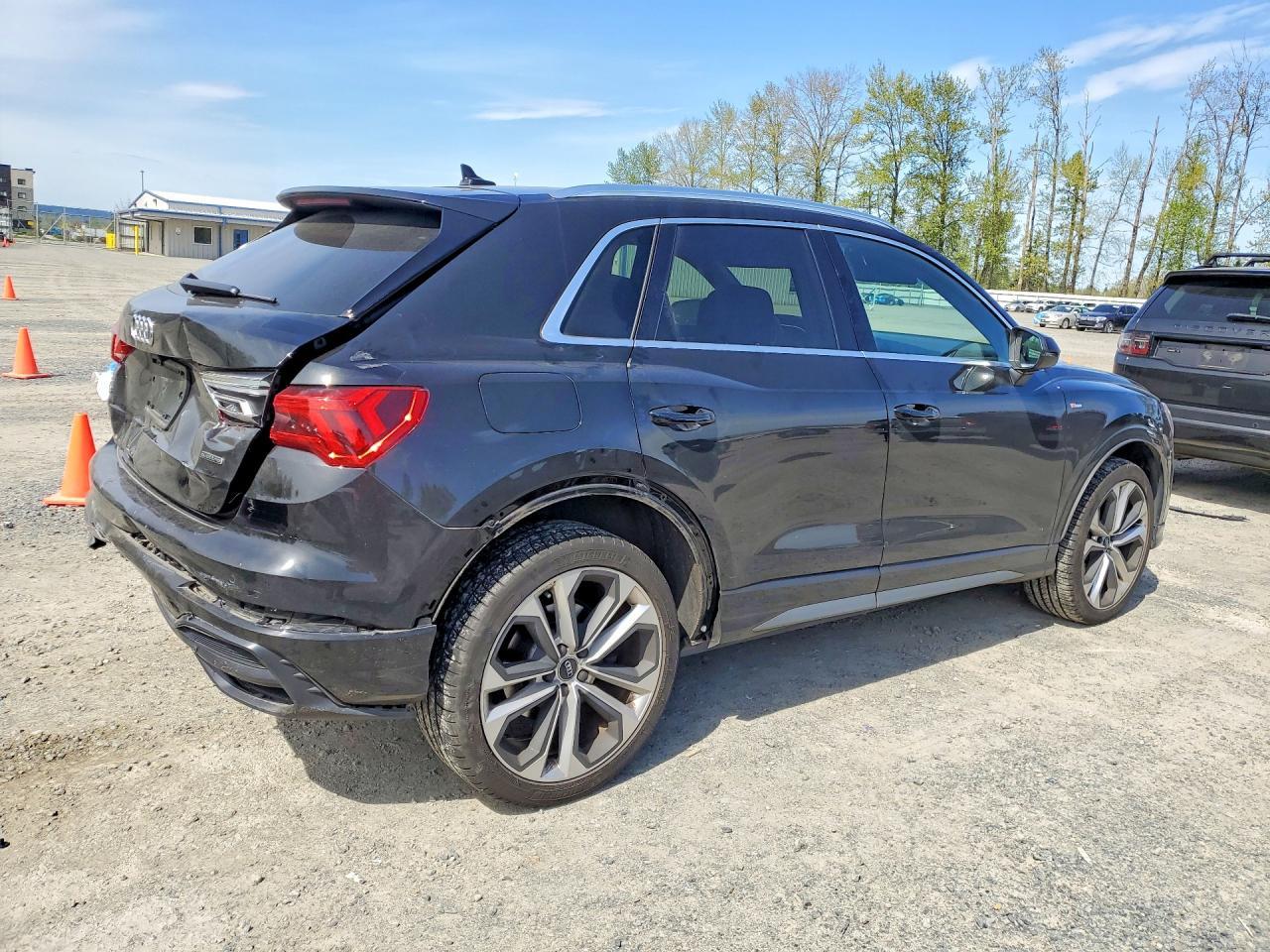 2020 AUDI Q3