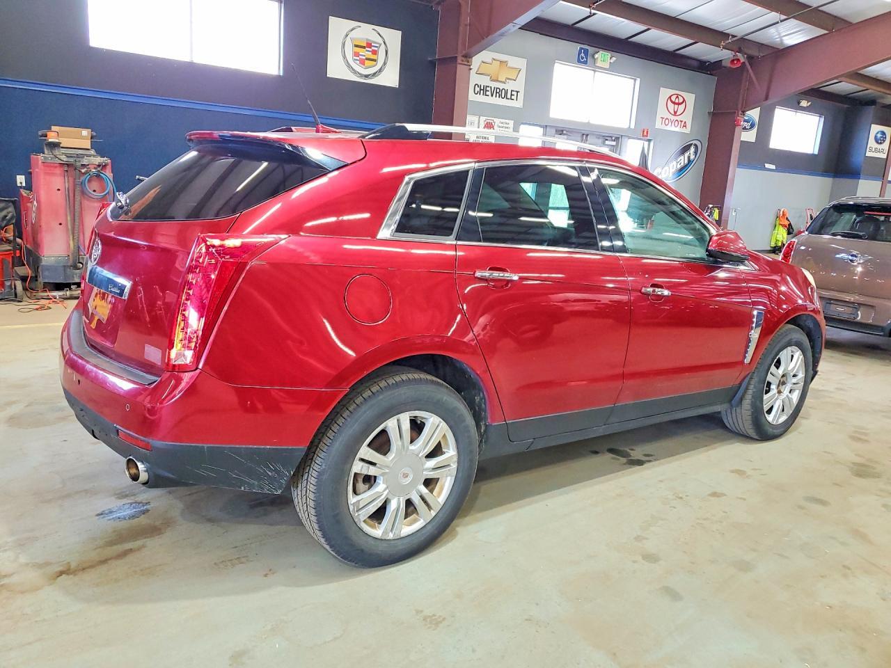 2011 CADILLAC SRX