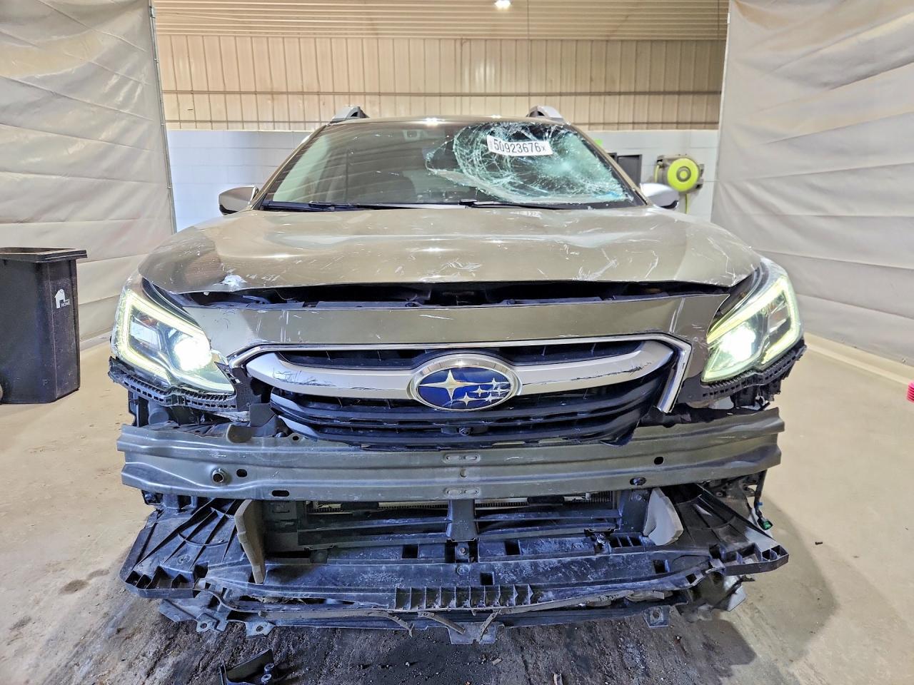 2020 SUBARU Outback