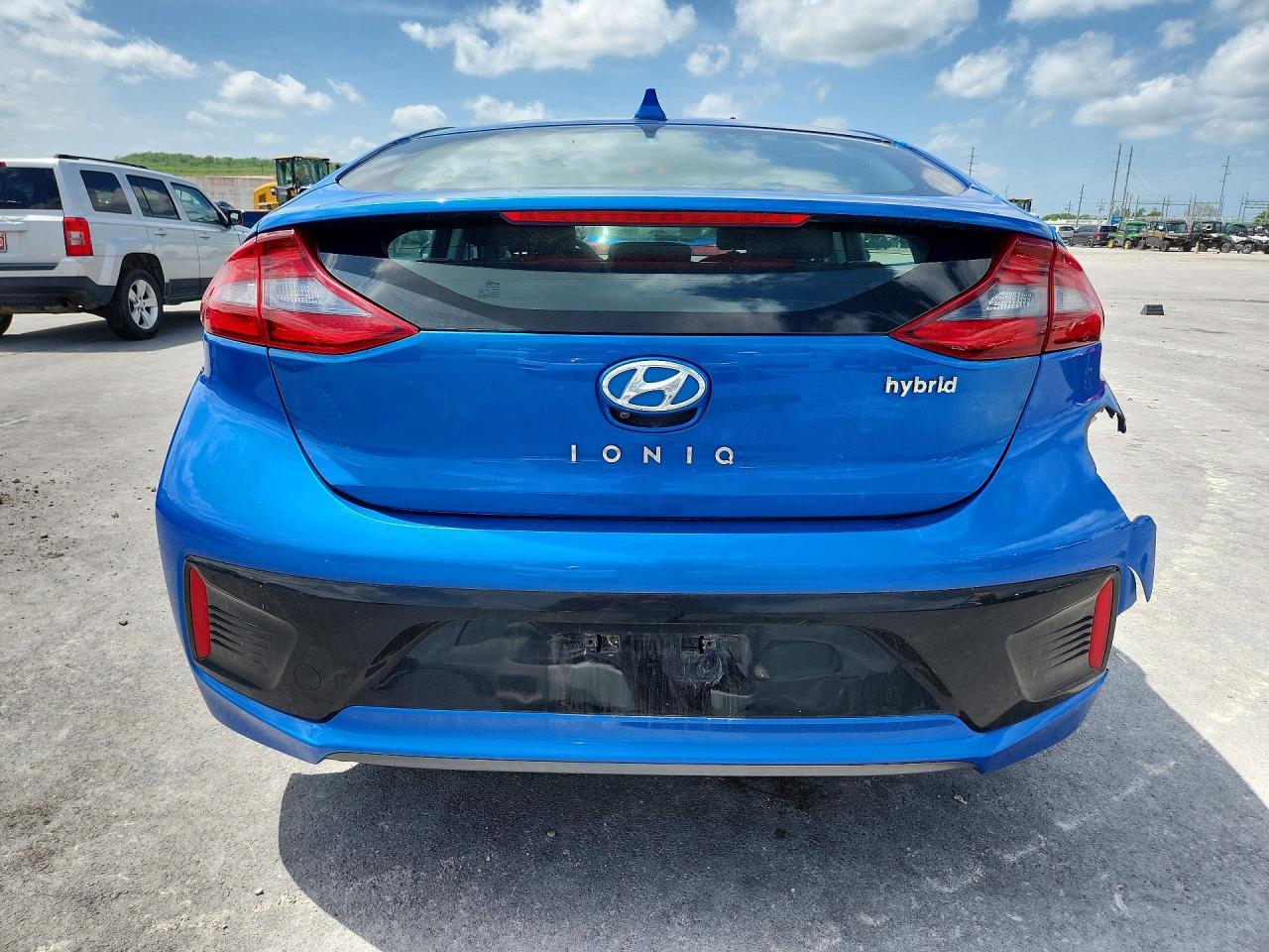 2017 HYUNDAI Ioniq