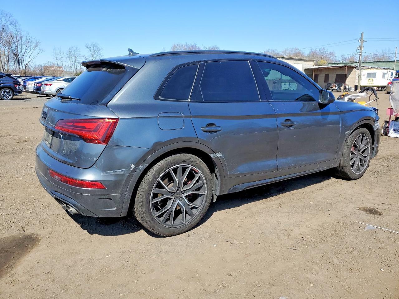 2025 AUDI SQ5
