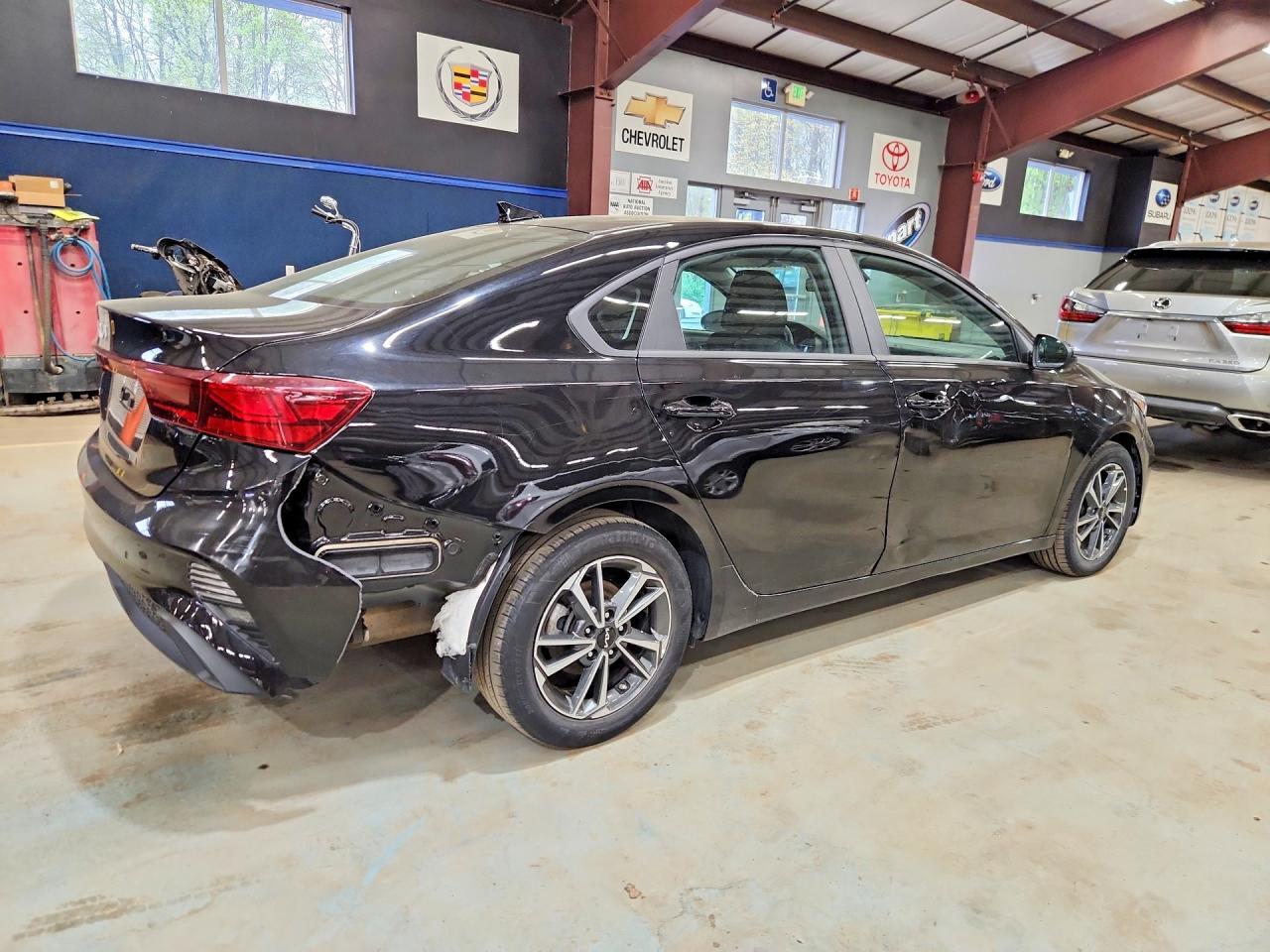 2023 KIA FORTE