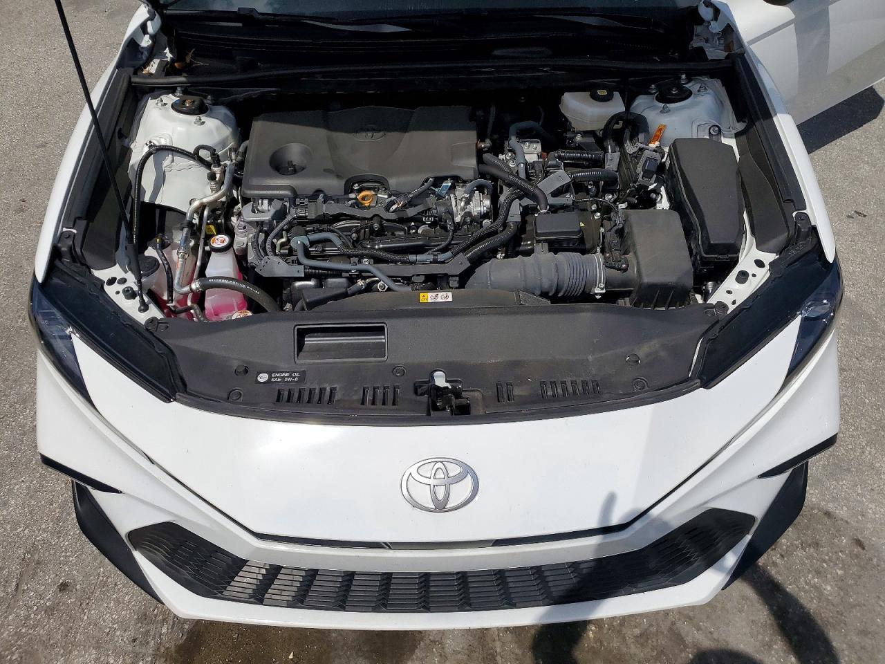 2025 TOYOTA CAMRY