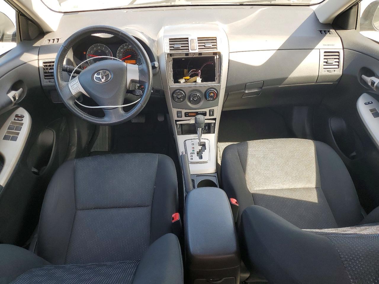 2010 TOYOTA COROLLA