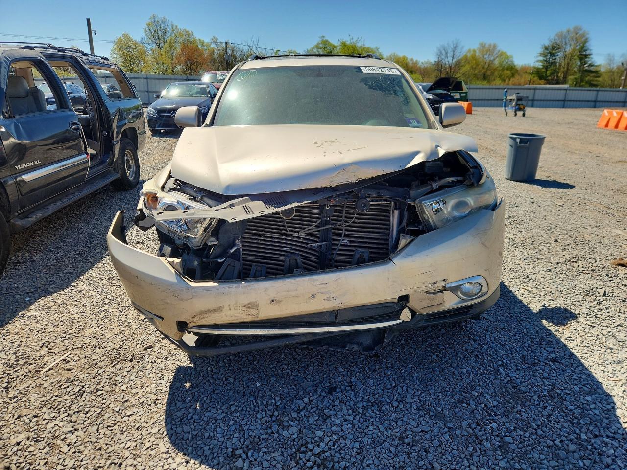 2012 TOYOTA HIGHLANDER
