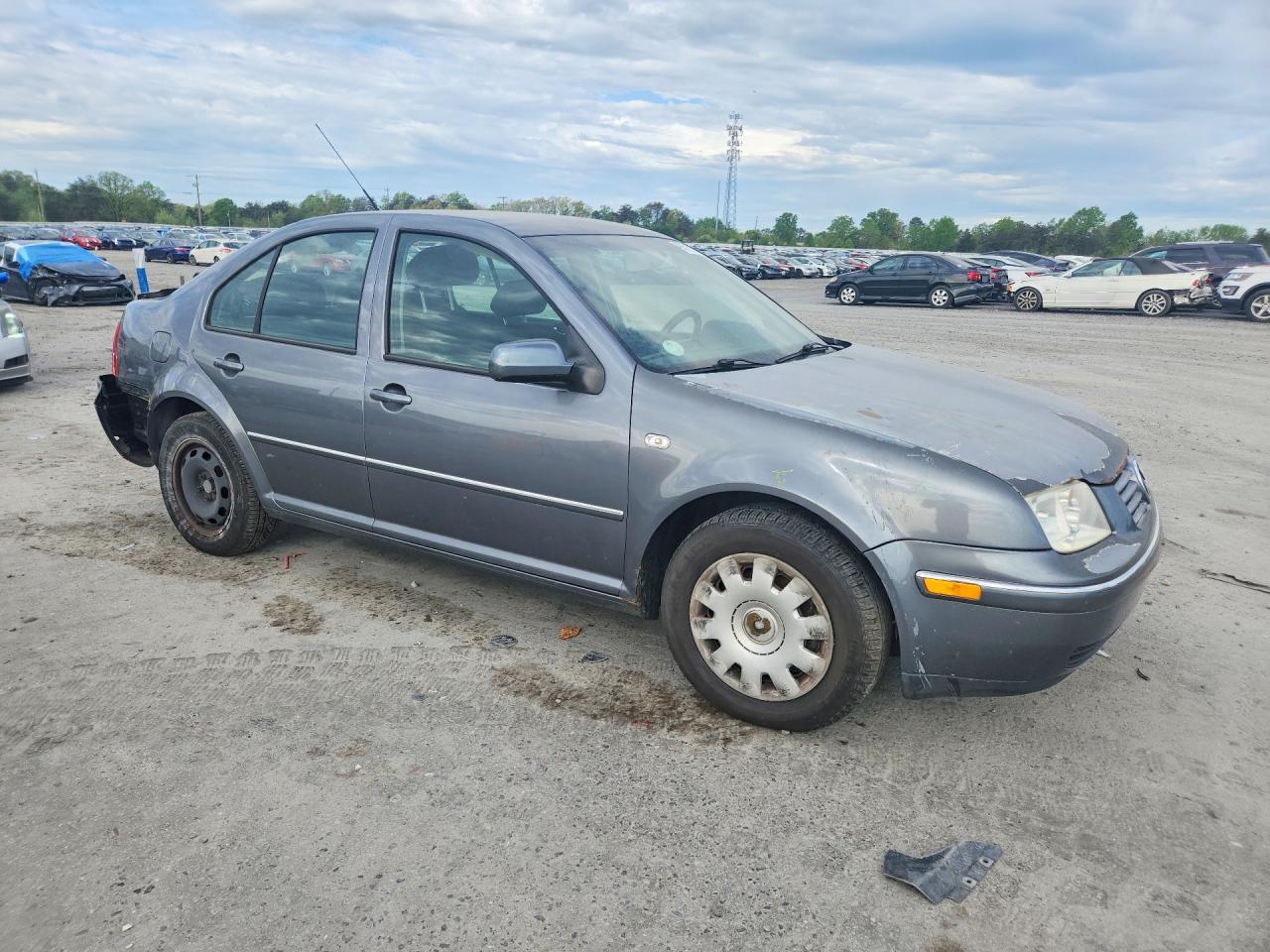 2005 VOLKSWAGEN JETTA