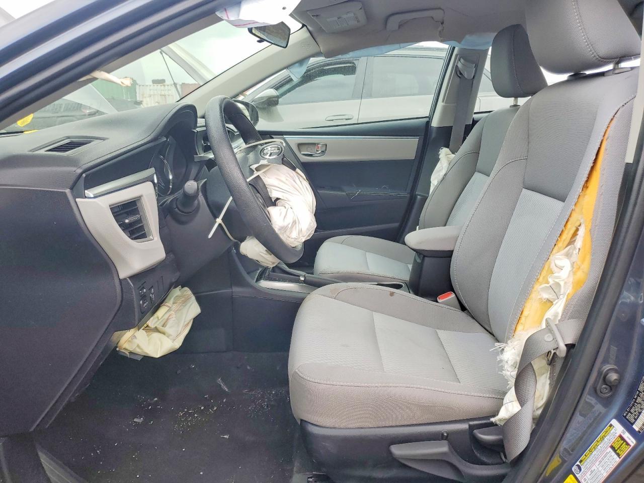 2016 TOYOTA COROLLA