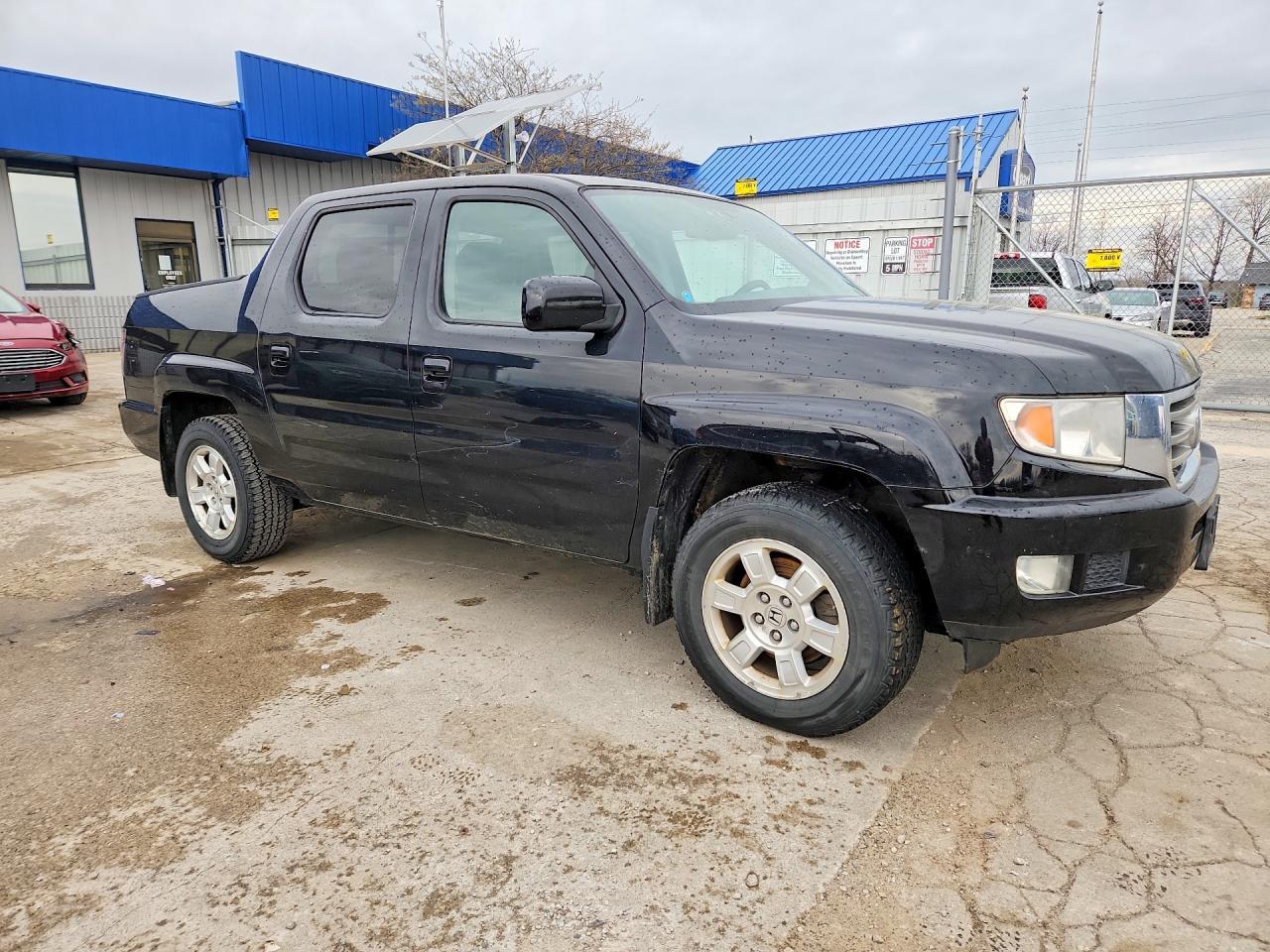 2013 HONDA Ridgeline