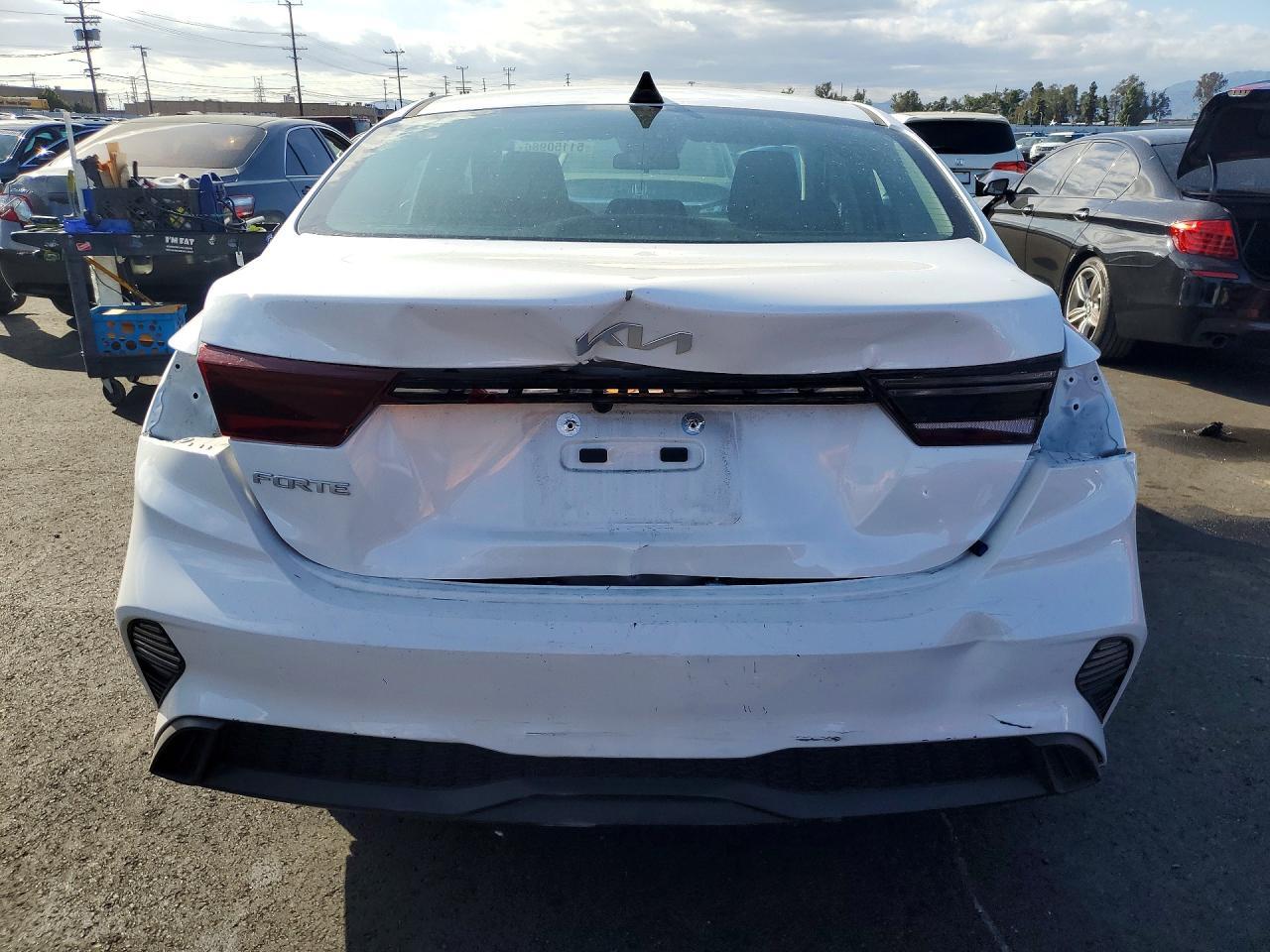 2024 KIA FORTE