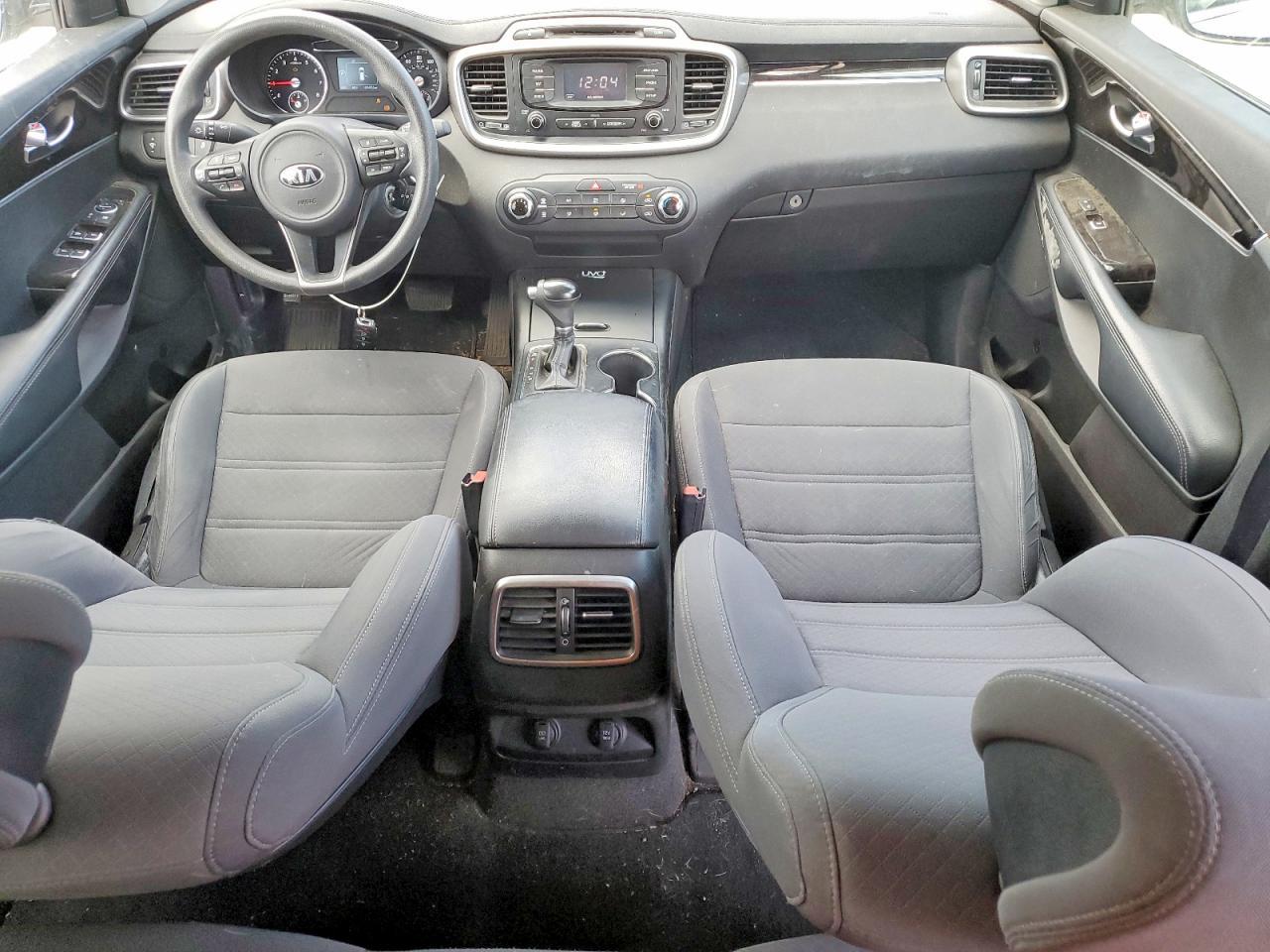 2016 KIA SORENTO