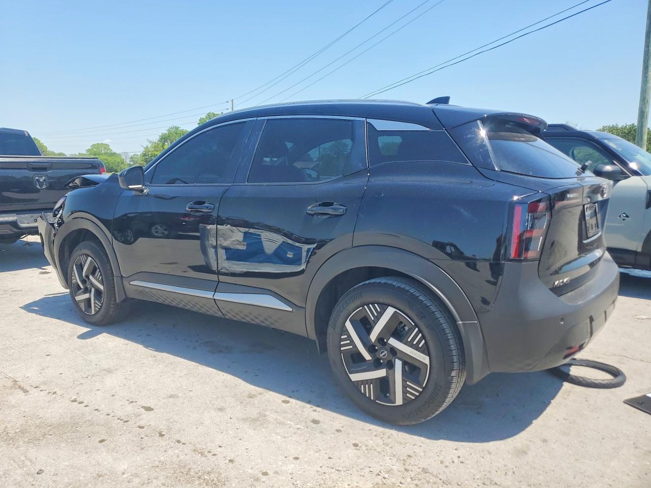 2026 NISSAN KICKS