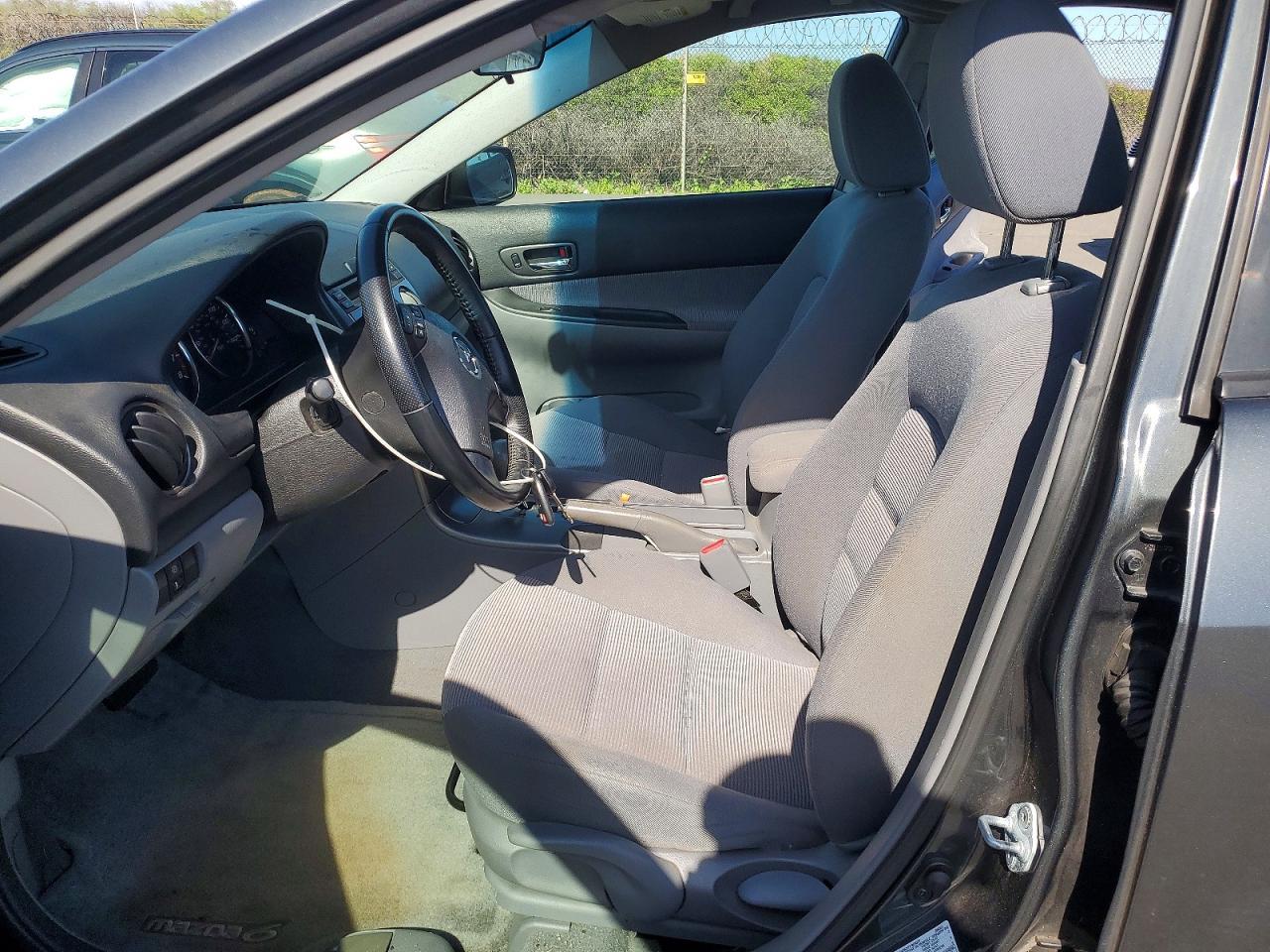 2005 MAZDA 6