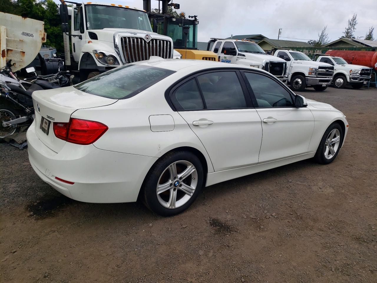 2015 BMW 3 SERIES