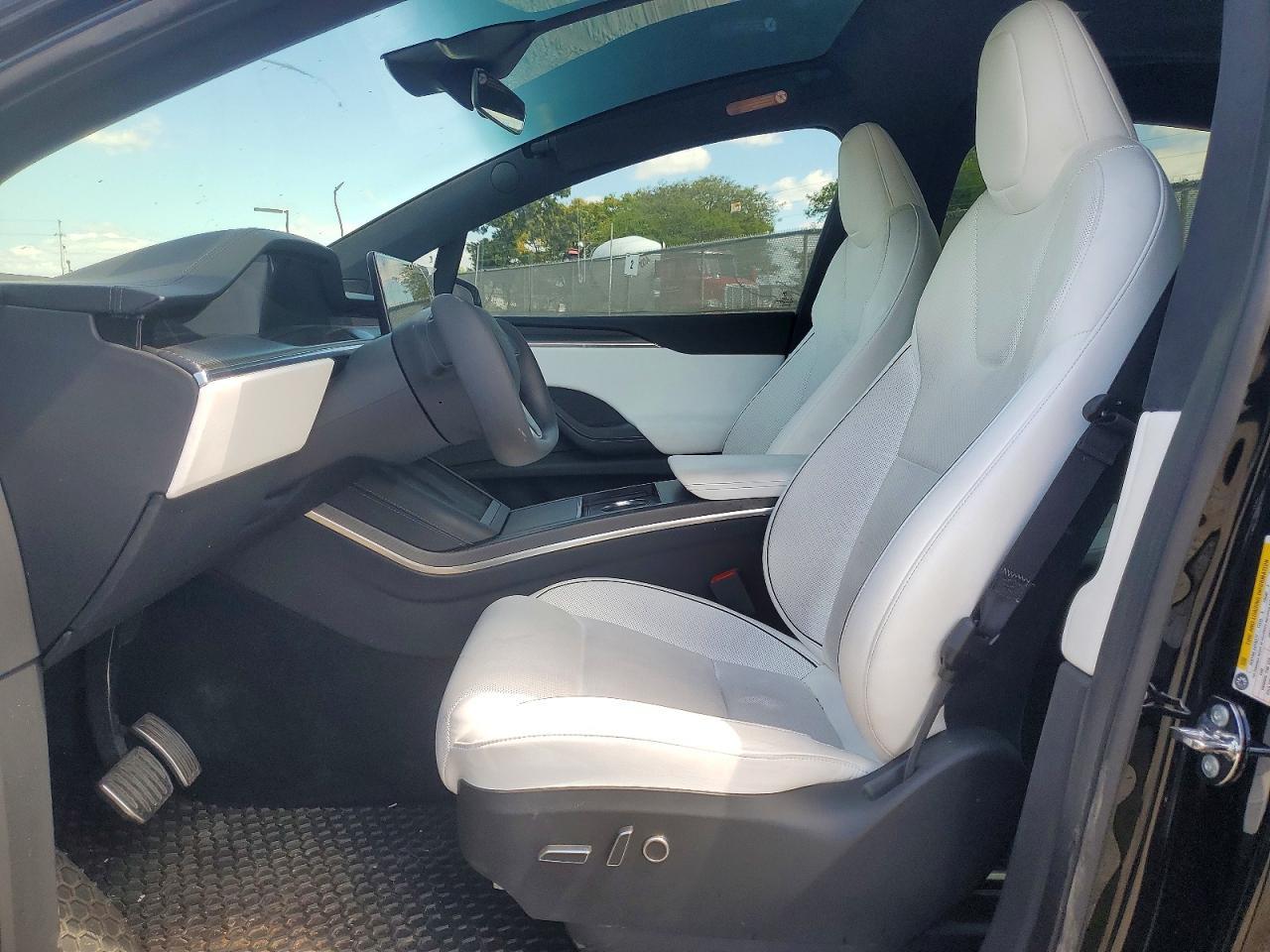 2022 TESLA MODEL X