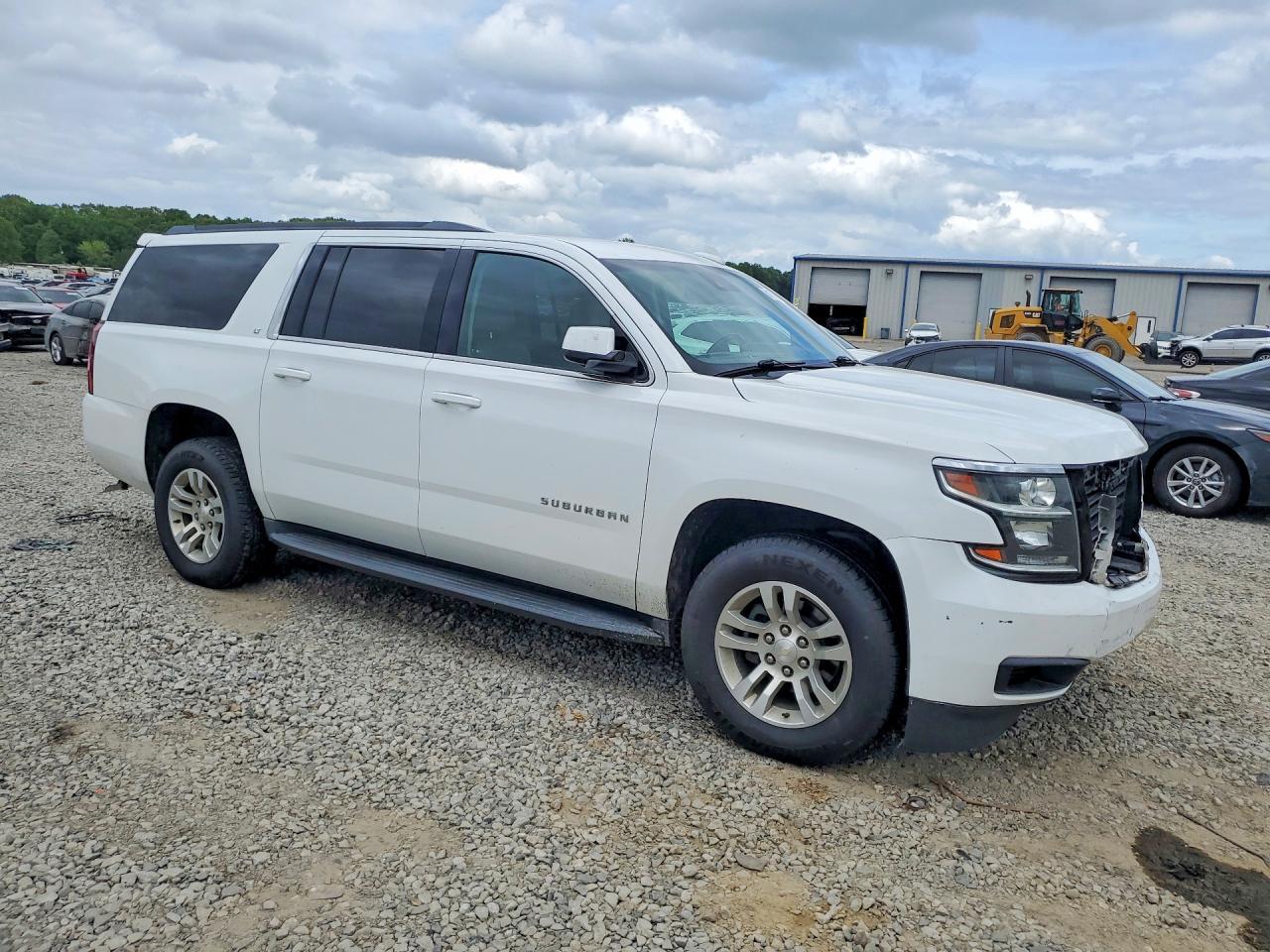 2018 CHEVROLET Suburban