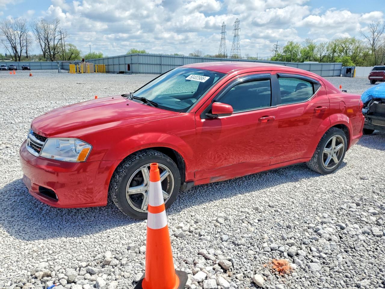 2013 DODGE Avenger