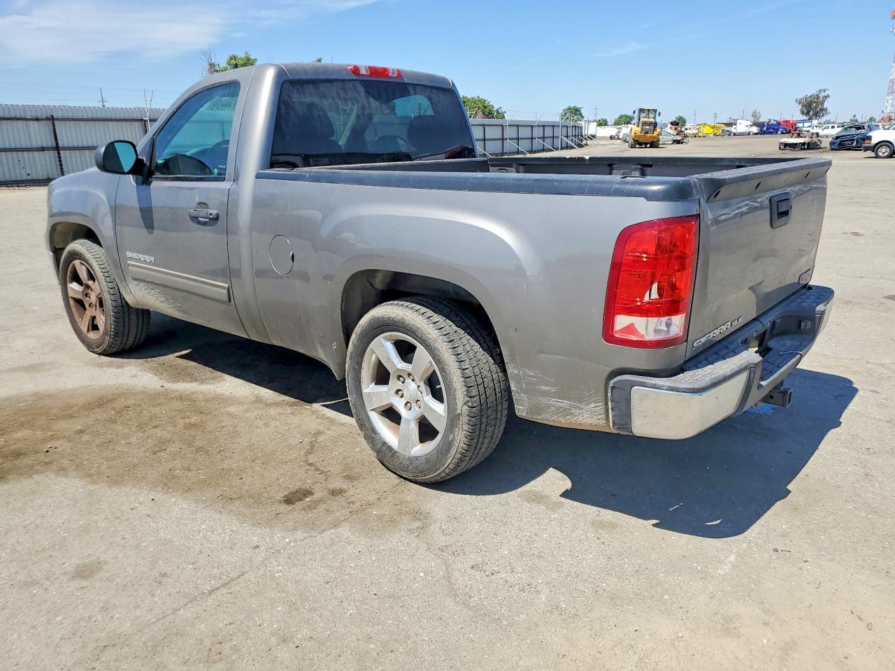 2013 GMC Sierra