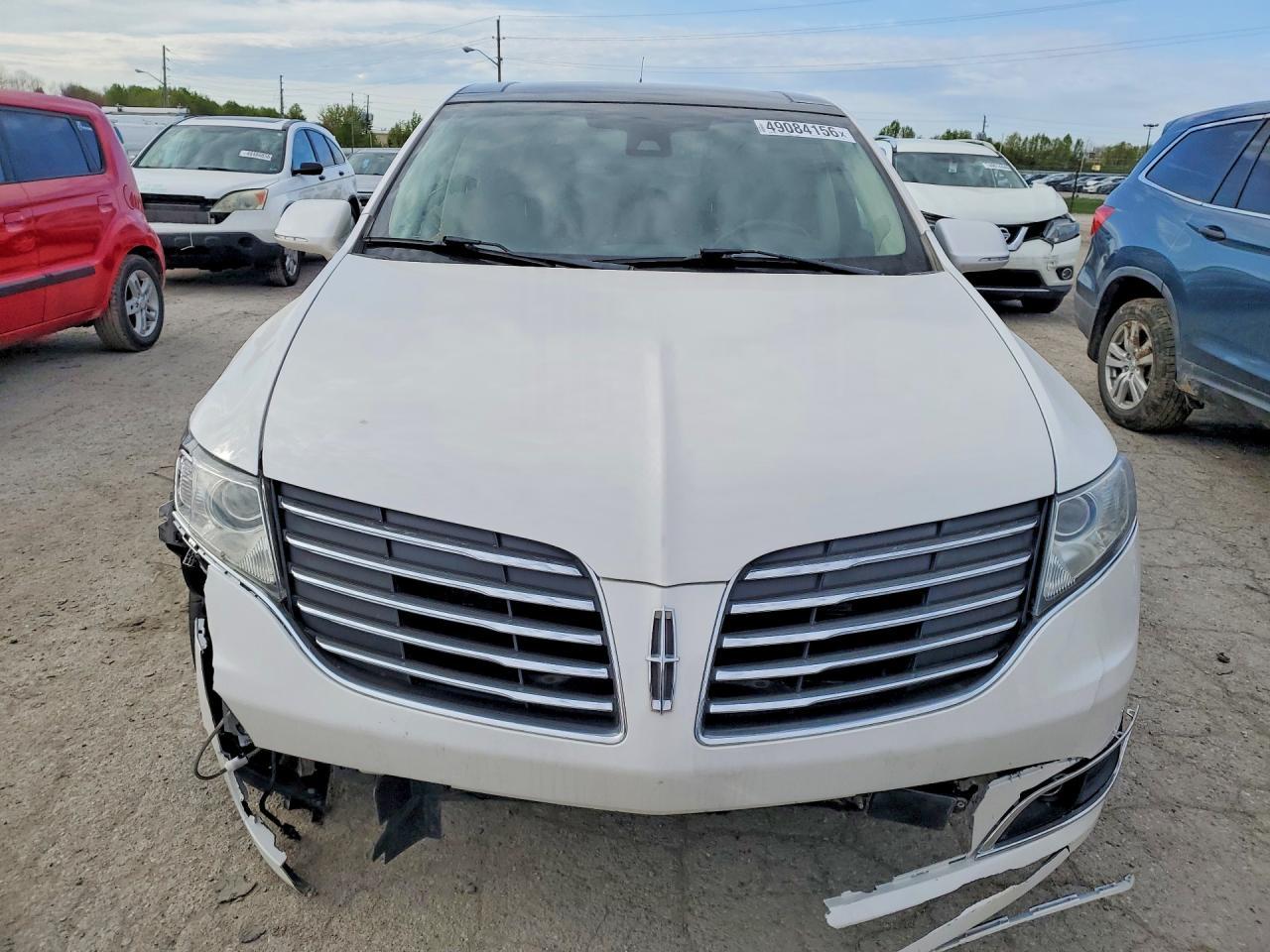 2018 LINCOLN MKT