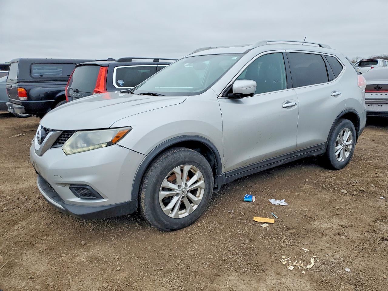 2015 NISSAN ROGUE