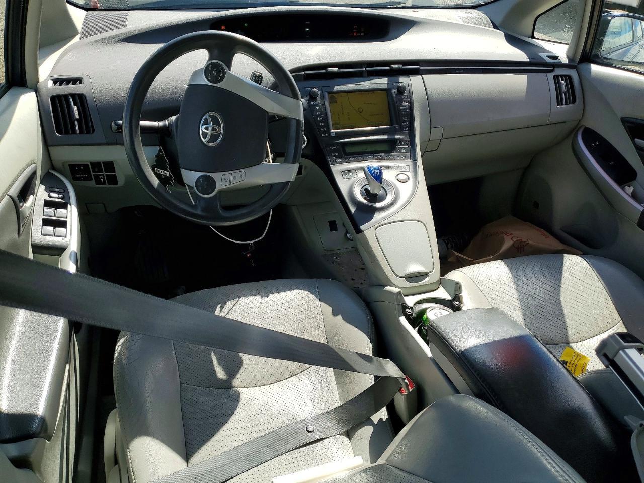 2010 TOYOTA PRIUS