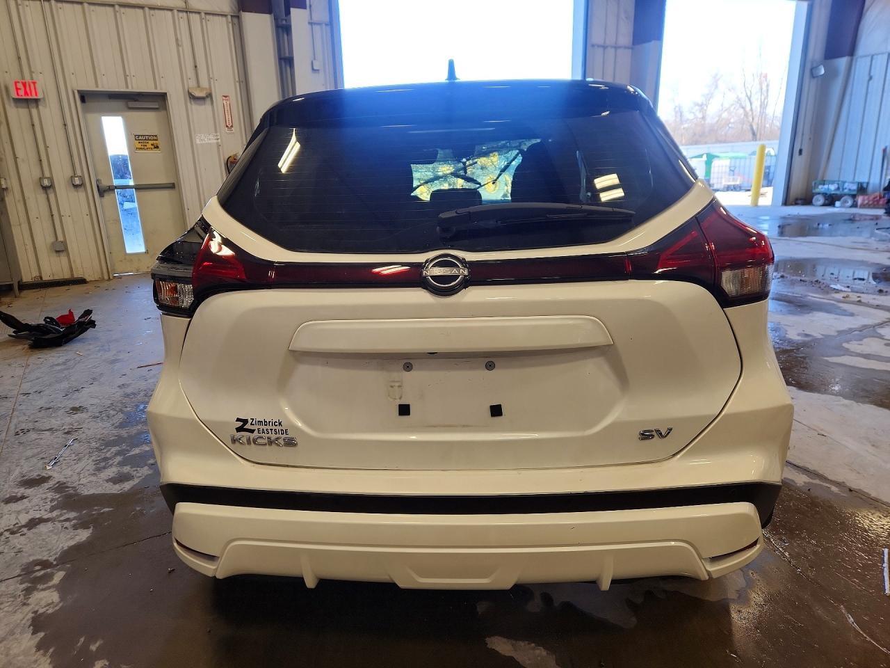 2024 NISSAN KICKS
