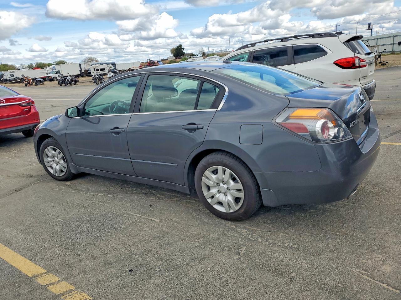 2009 NISSAN ALTIMA