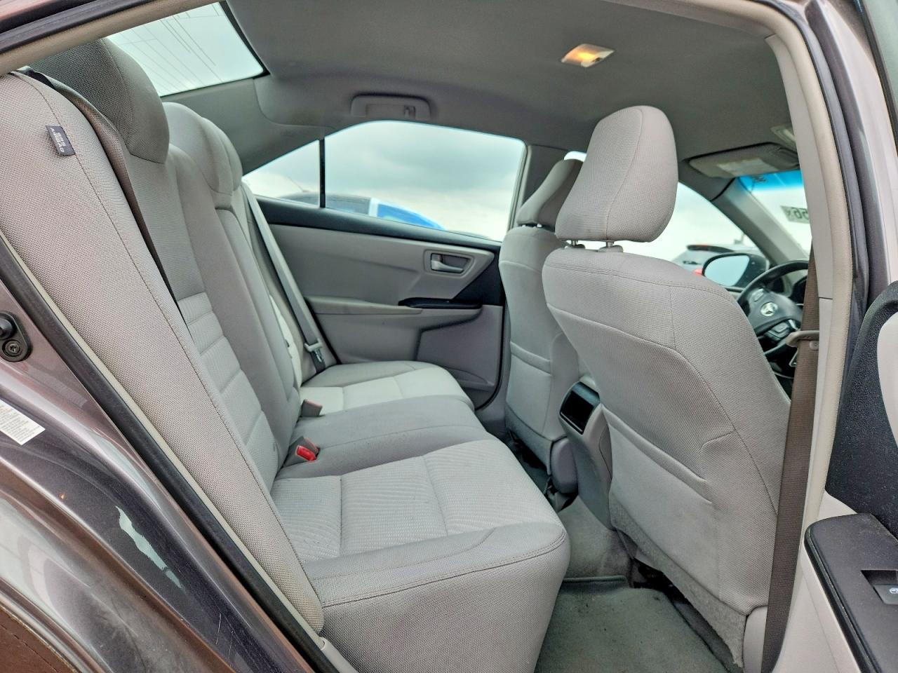 2016 TOYOTA CAMRY